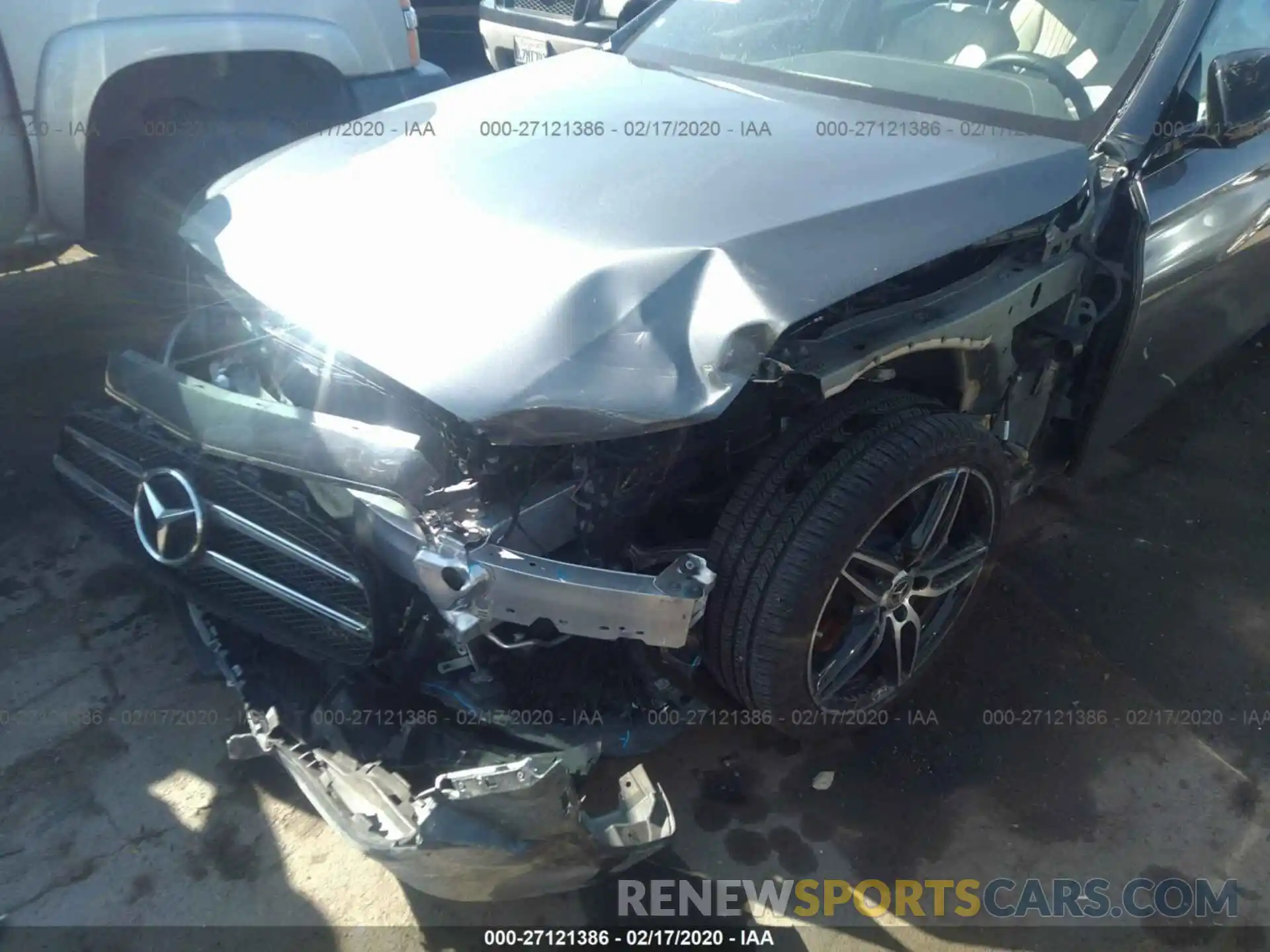 6 Photograph of a damaged car WDDZF4JB0KA551576 MERCEDES-BENZ E 2019