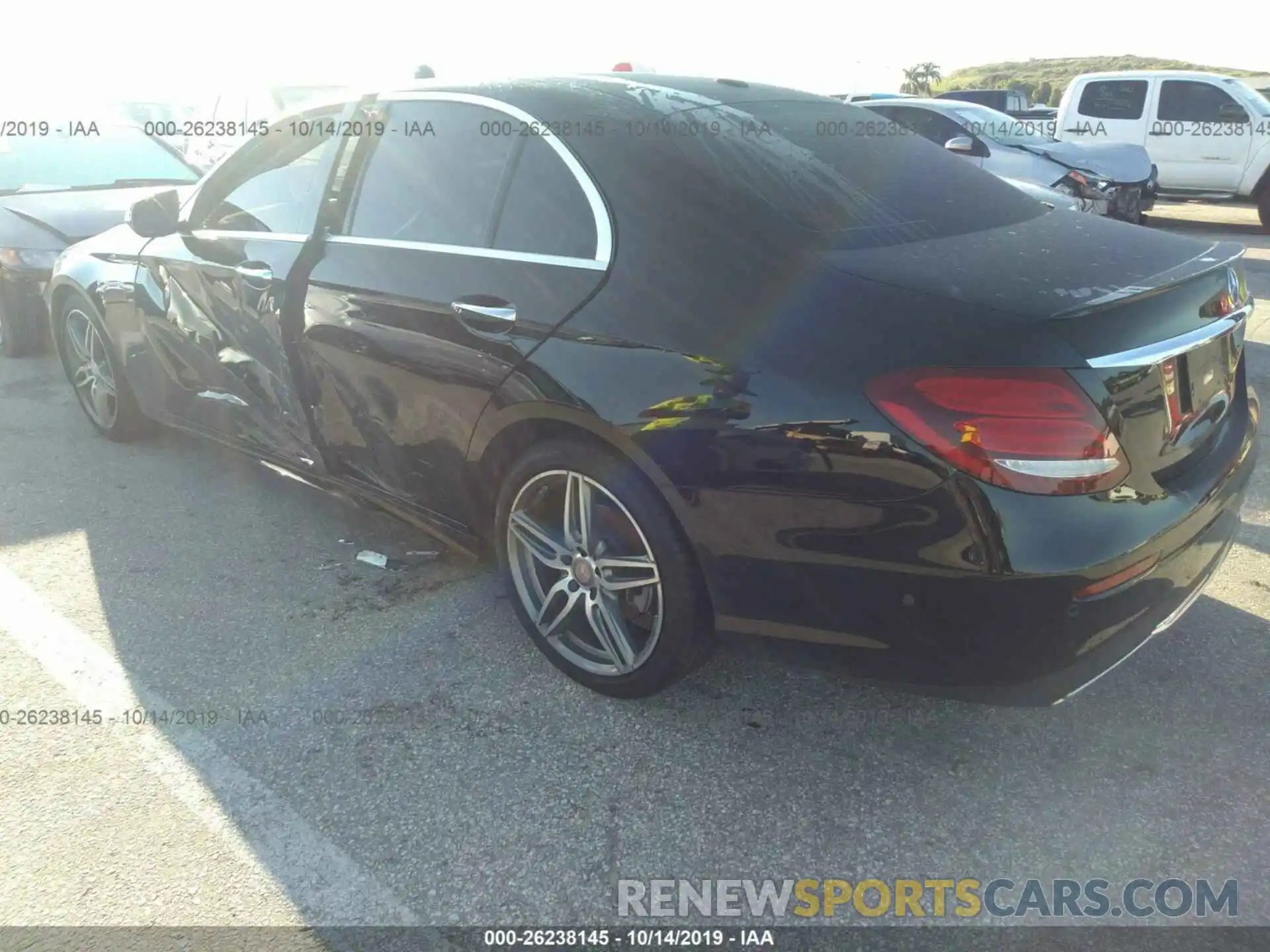 6 Photograph of a damaged car WDDZF4JB3KA520709 MERCEDES-BENZ E 2019