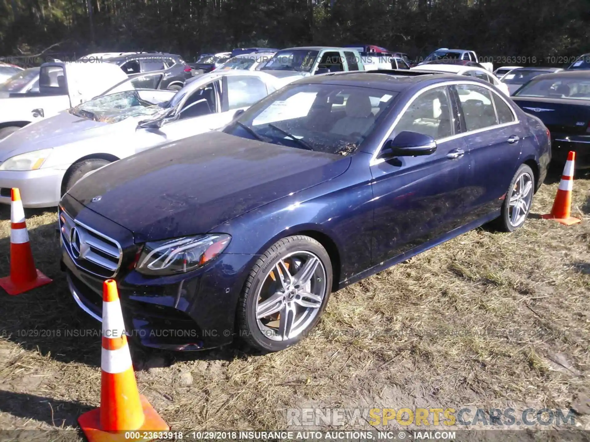 2 Photograph of a damaged car WDDZF4JB4KA500596 MERCEDES-BENZ E 2019