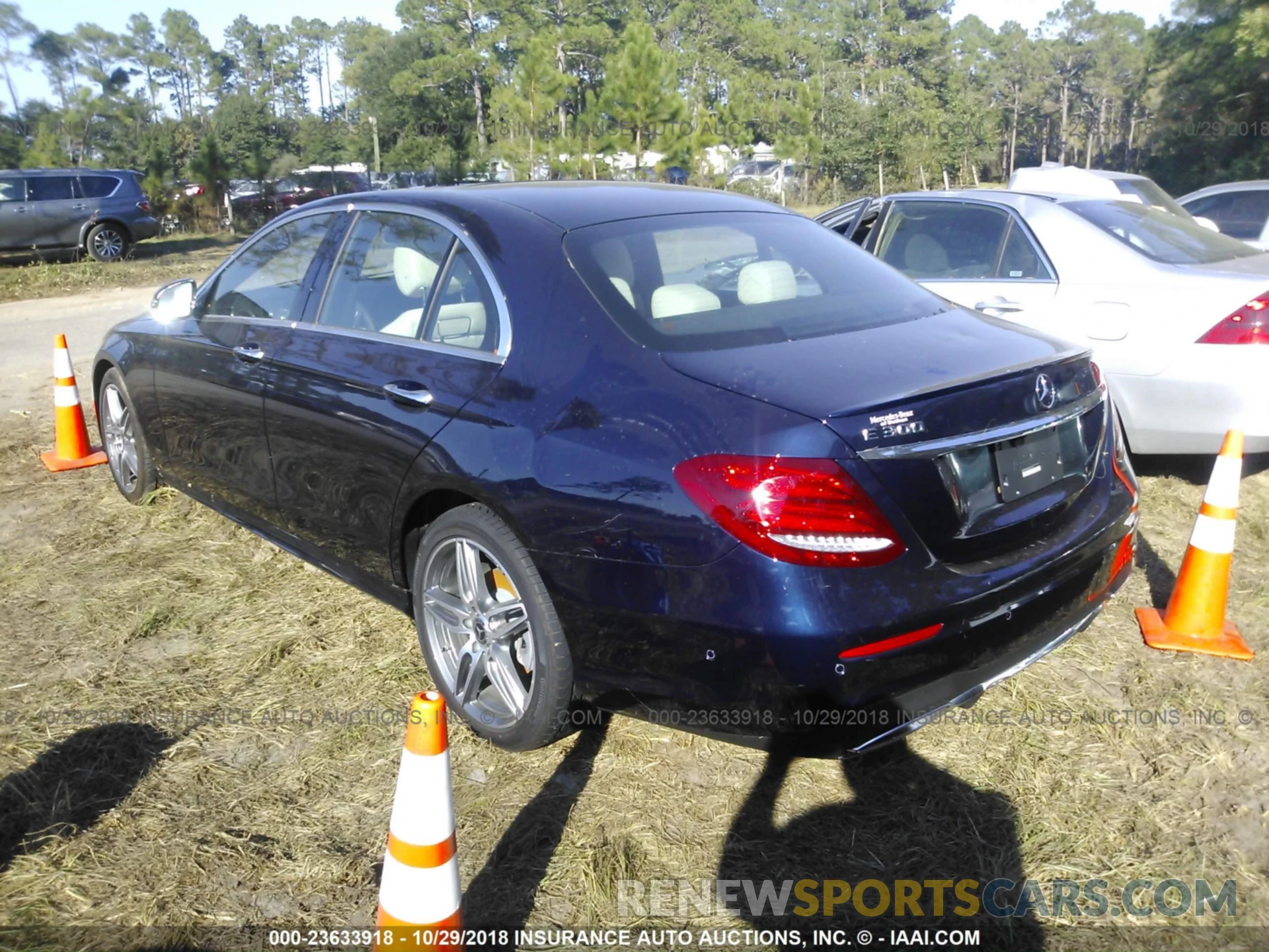 3 Photograph of a damaged car WDDZF4JB4KA500596 MERCEDES-BENZ E 2019