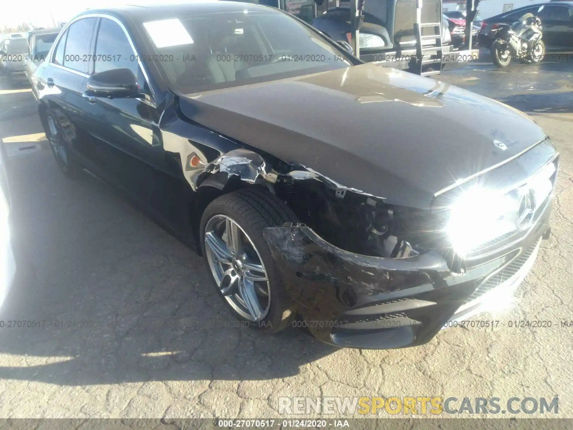 6 Photograph of a damaged car WDDZF4JB5KA527130 MERCEDES-BENZ E 2019