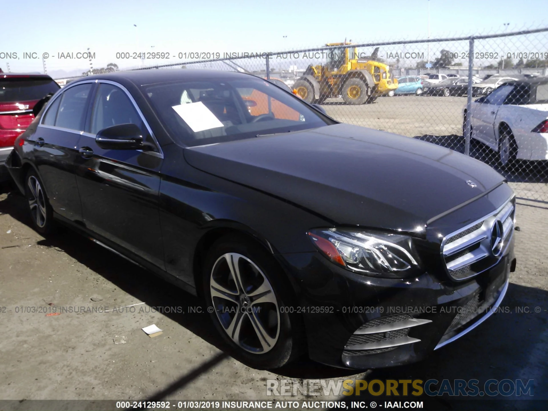 1 Photograph of a damaged car WDDZF4JB5KA561424 MERCEDES-BENZ E 2019