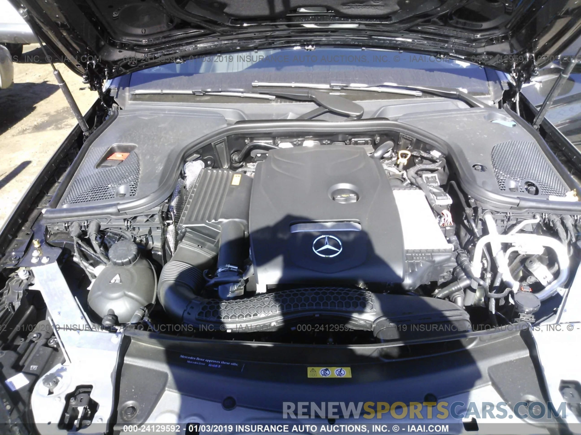 10 Photograph of a damaged car WDDZF4JB5KA561424 MERCEDES-BENZ E 2019