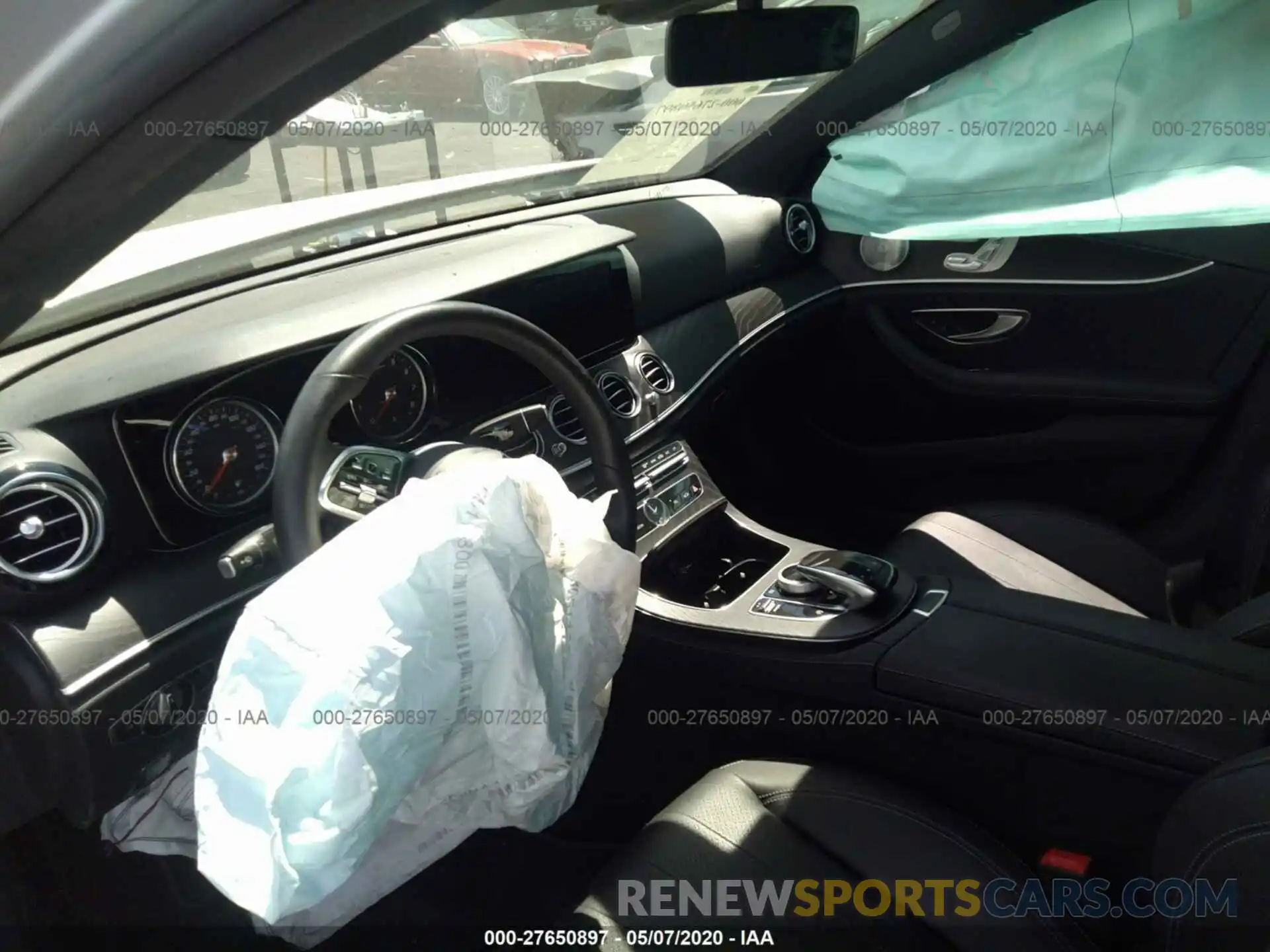 5 Photograph of a damaged car WDDZF4JB5KA571290 MERCEDES-BENZ E 2019