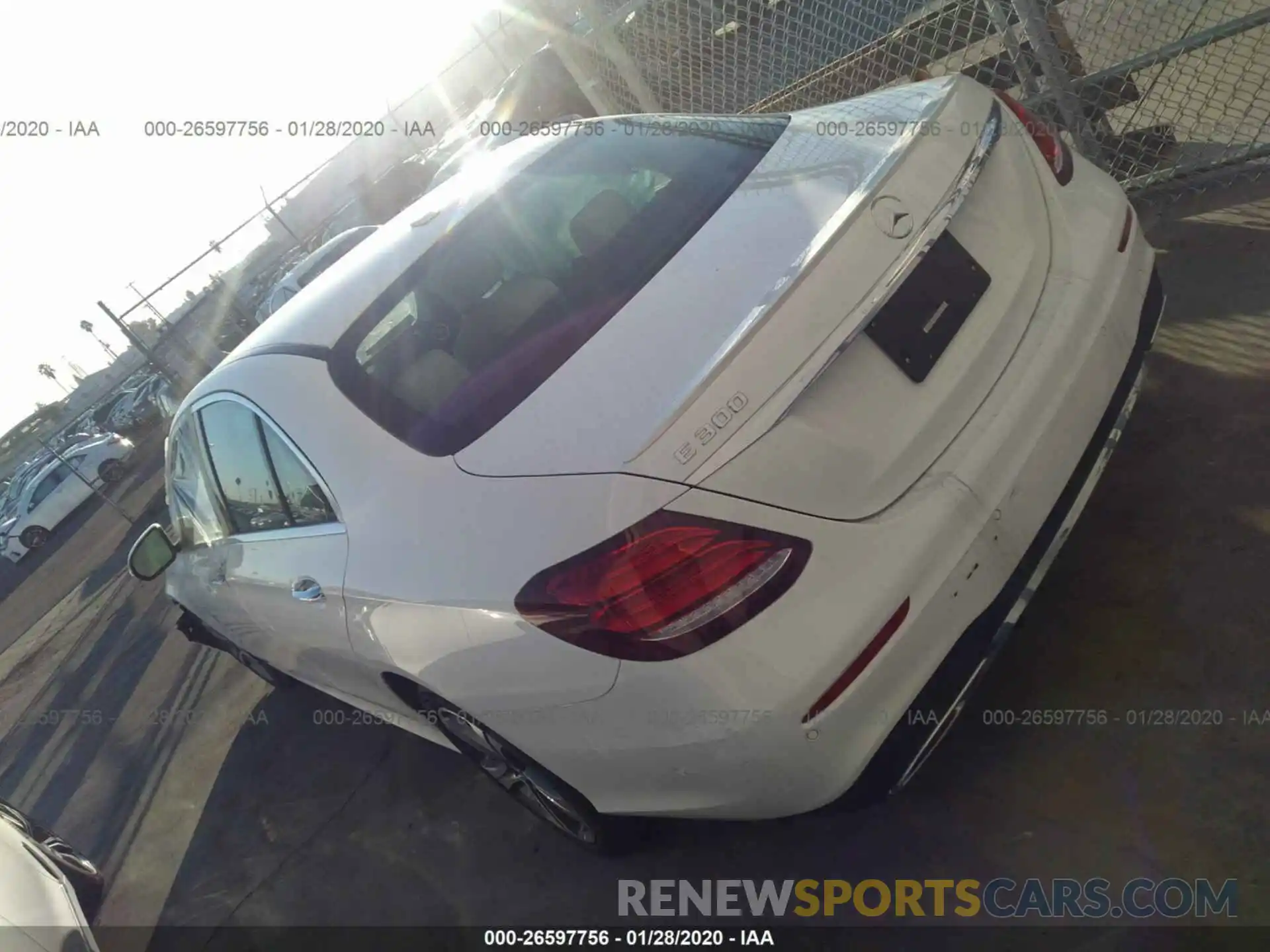 3 Photograph of a damaged car WDDZF4JB5KA583780 MERCEDES-BENZ E 2019