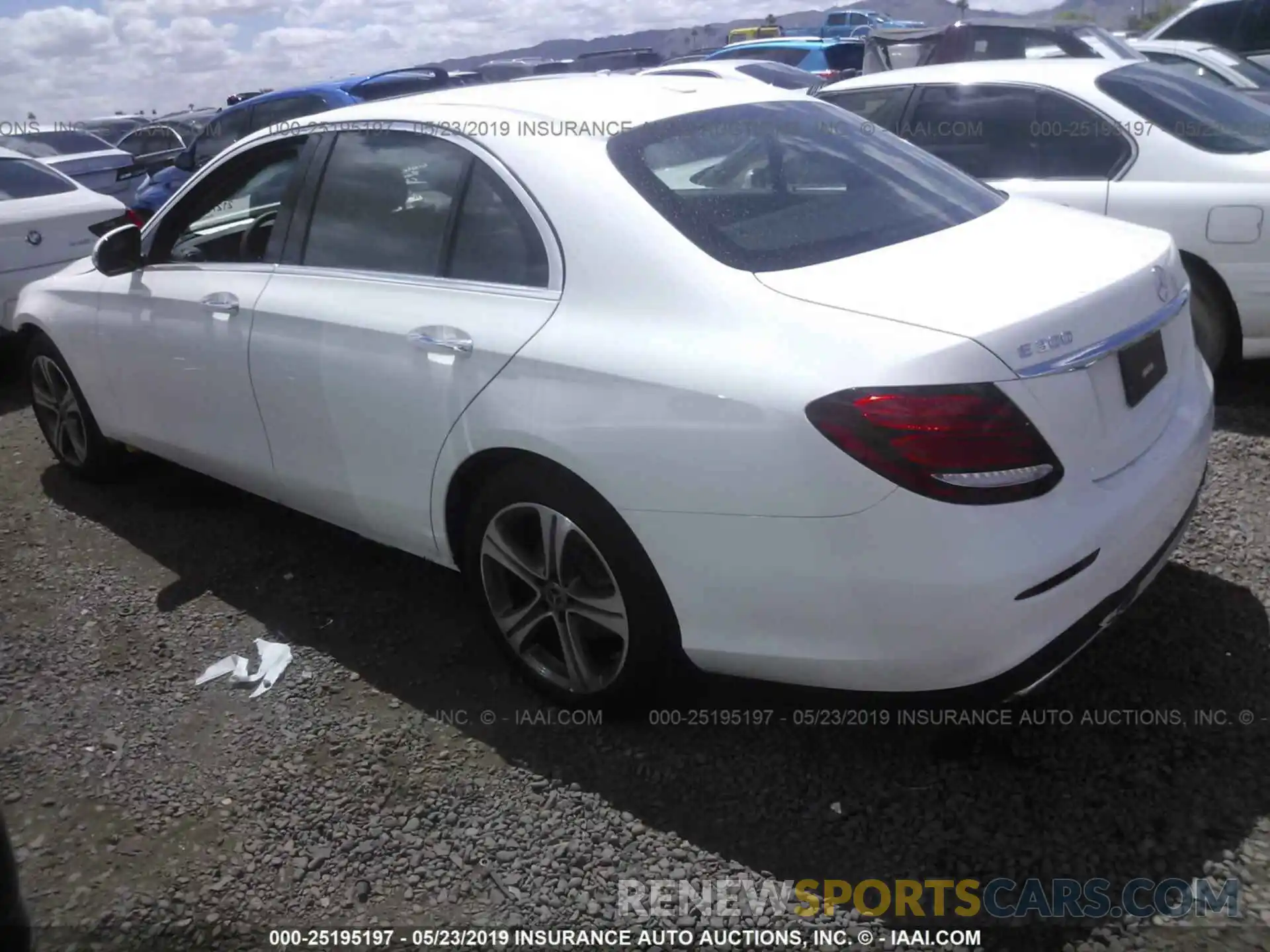 3 Photograph of a damaged car WDDZF4JB7KA622305 MERCEDES-BENZ E 2019