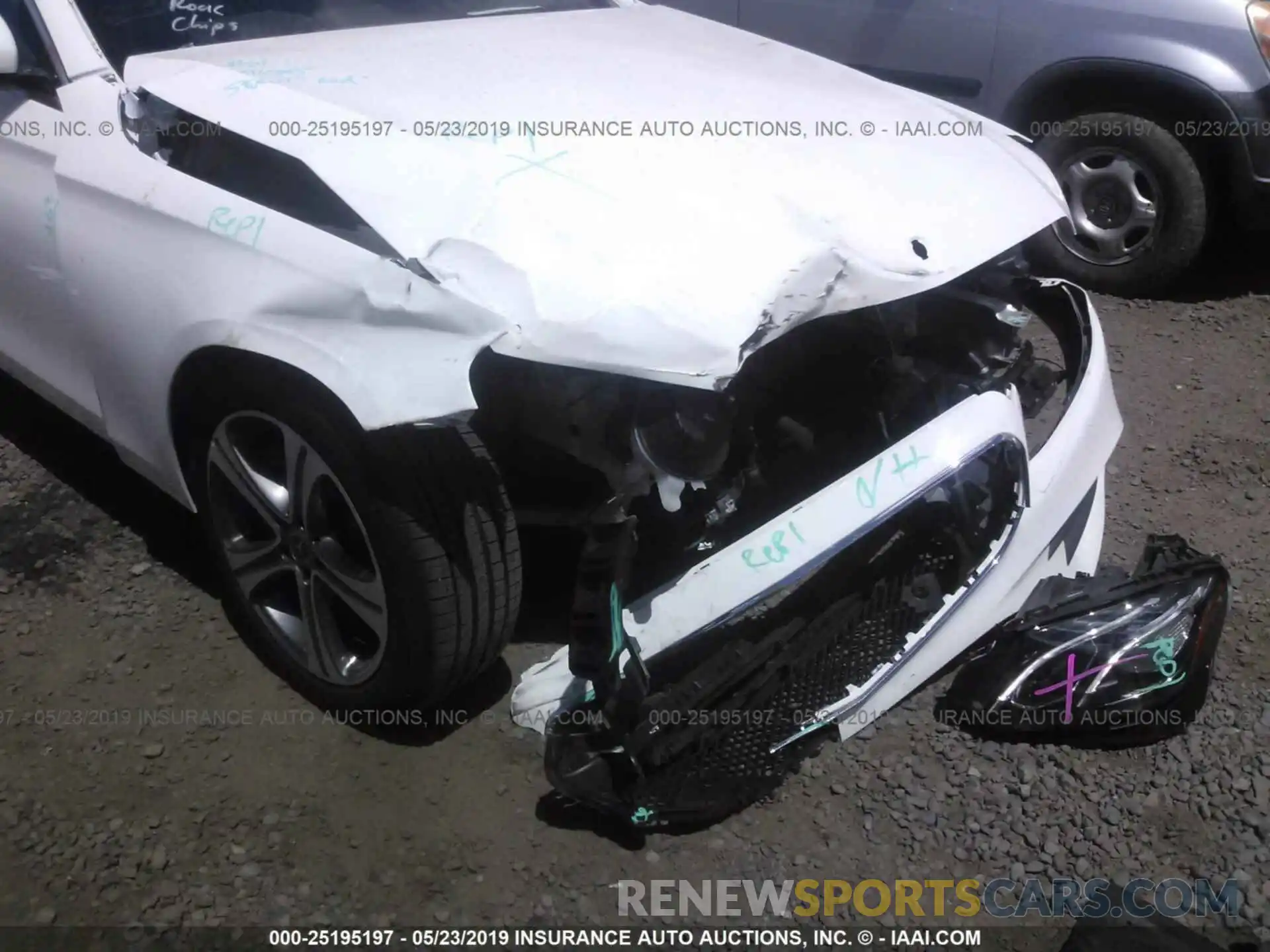 6 Photograph of a damaged car WDDZF4JB7KA622305 MERCEDES-BENZ E 2019