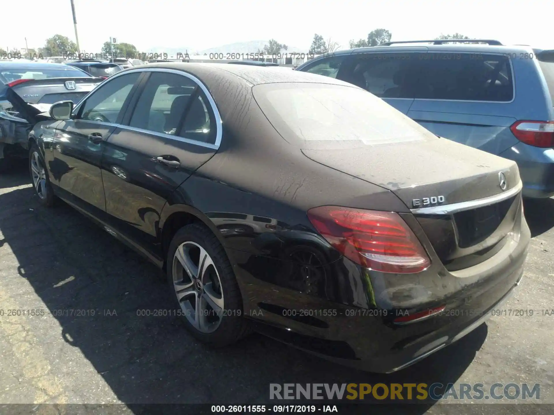 3 Photograph of a damaged car WDDZF4JB8KA565841 MERCEDES-BENZ E 2019