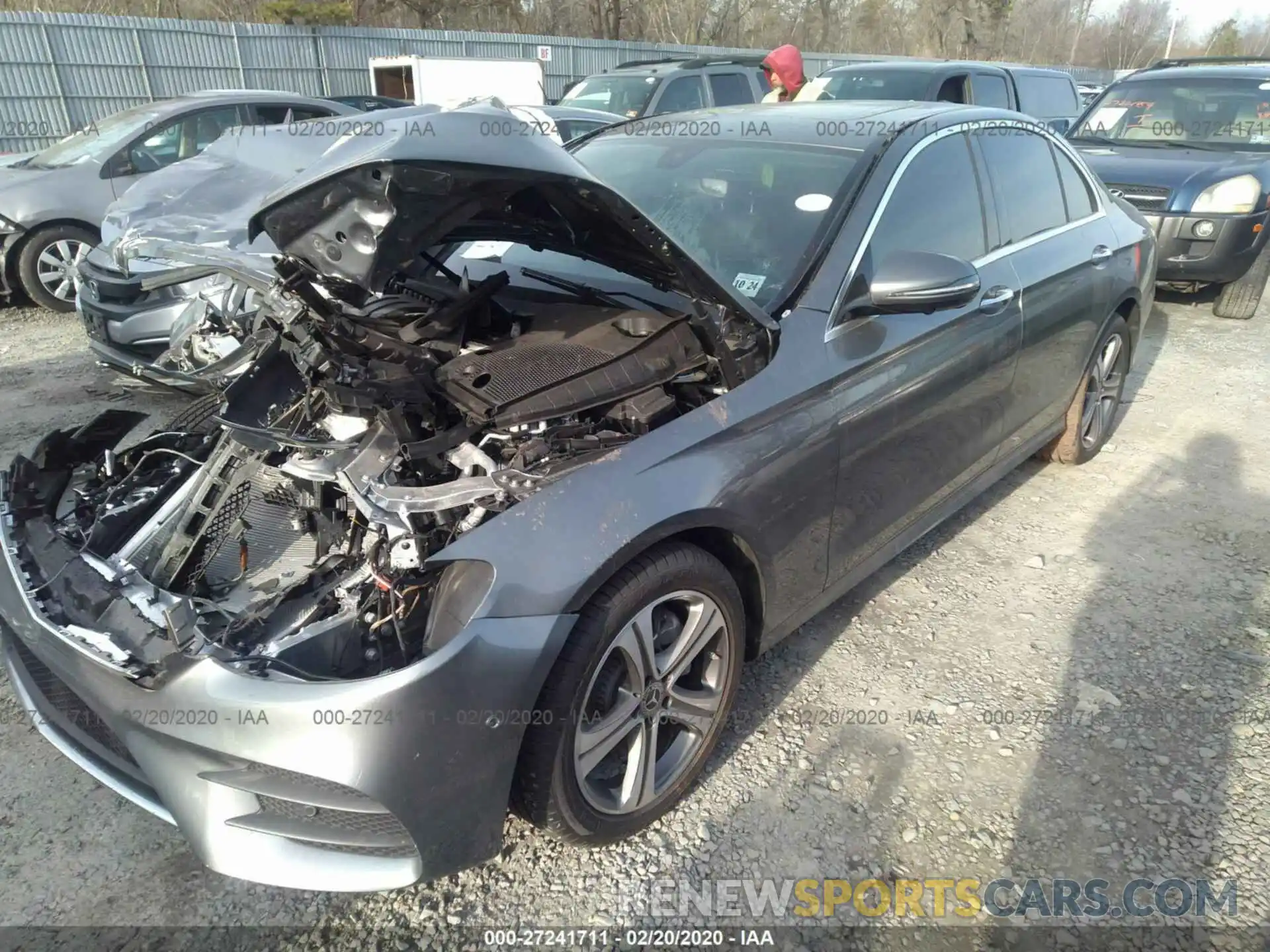 3 Photograph of a damaged car WDDZF4KB0KA625027 MERCEDES-BENZ E 2019