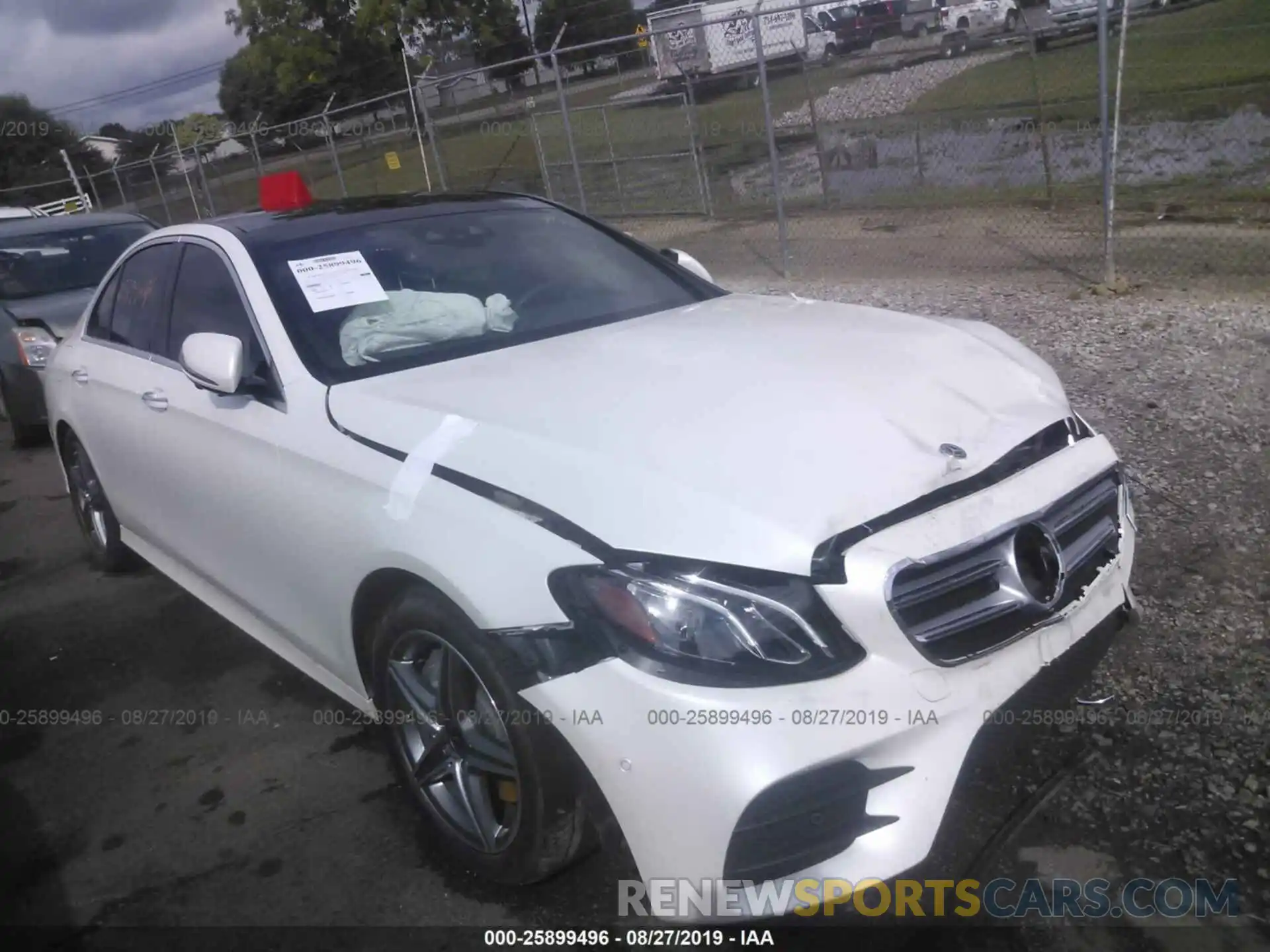 1 Photograph of a damaged car WDDZF4KB1KA534400 MERCEDES-BENZ E 2019