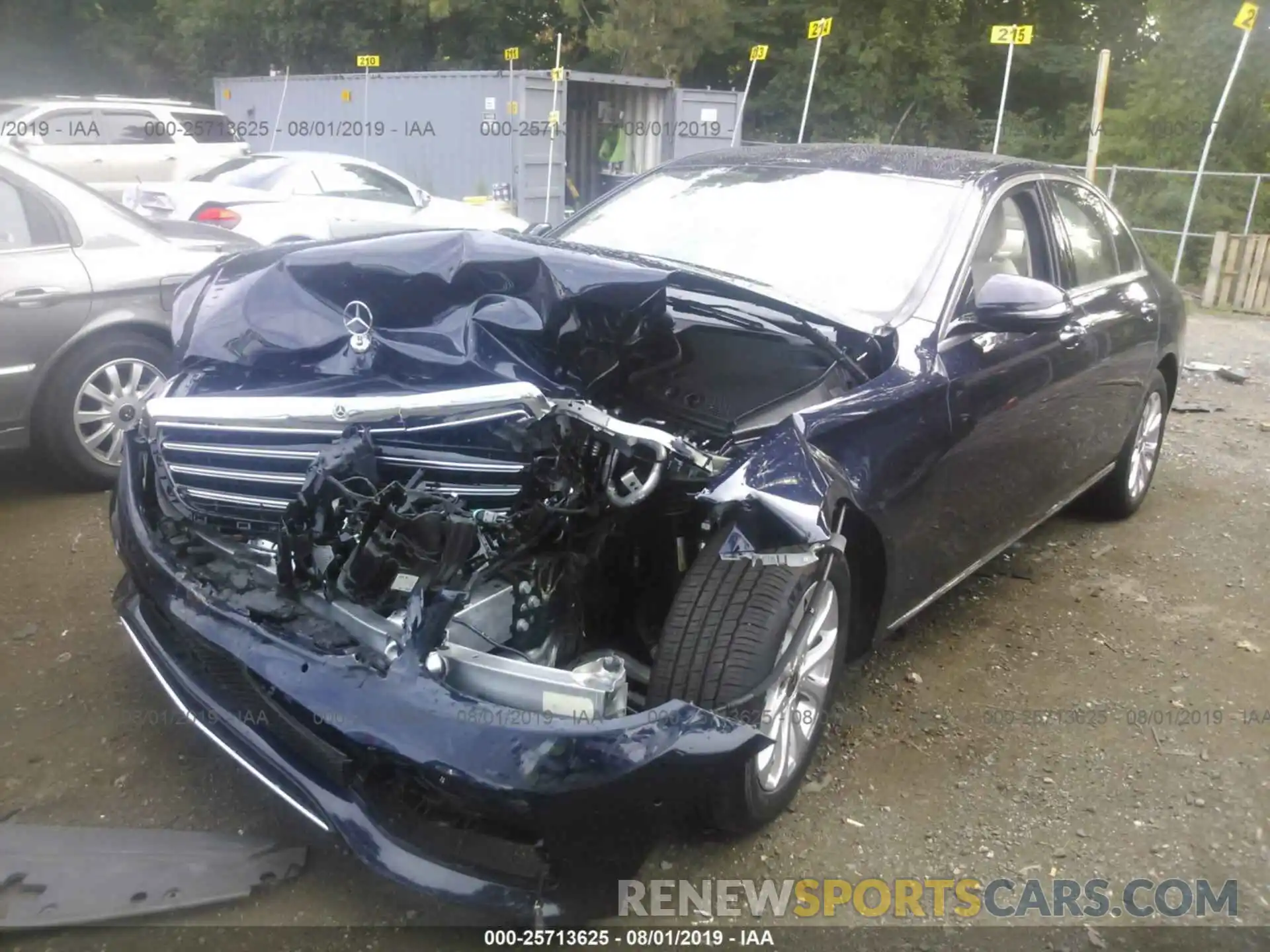 2 Photograph of a damaged car WDDZF4KB1KA593737 MERCEDES-BENZ E 2019