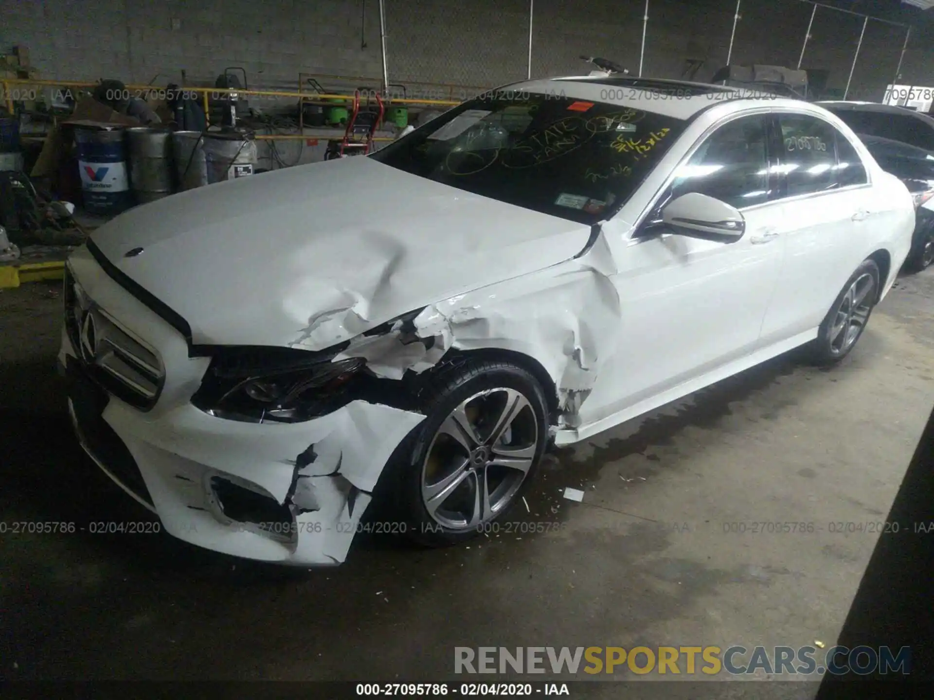 2 Photograph of a damaged car WDDZF4KB1KA622914 MERCEDES-BENZ E 2019