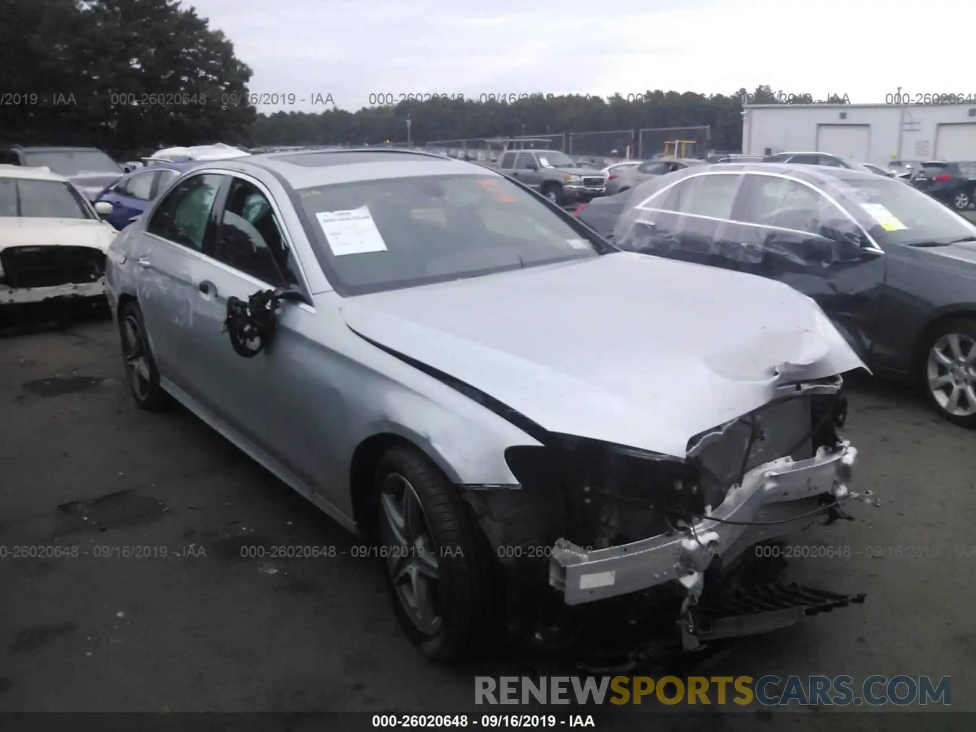 1 Photograph of a damaged car WDDZF4KB3KA518585 MERCEDES-BENZ E 2019