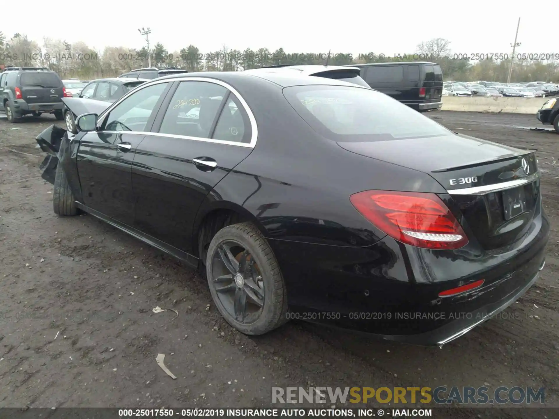 3 Photograph of a damaged car WDDZF4KB8KA511003 MERCEDES-BENZ E 2019