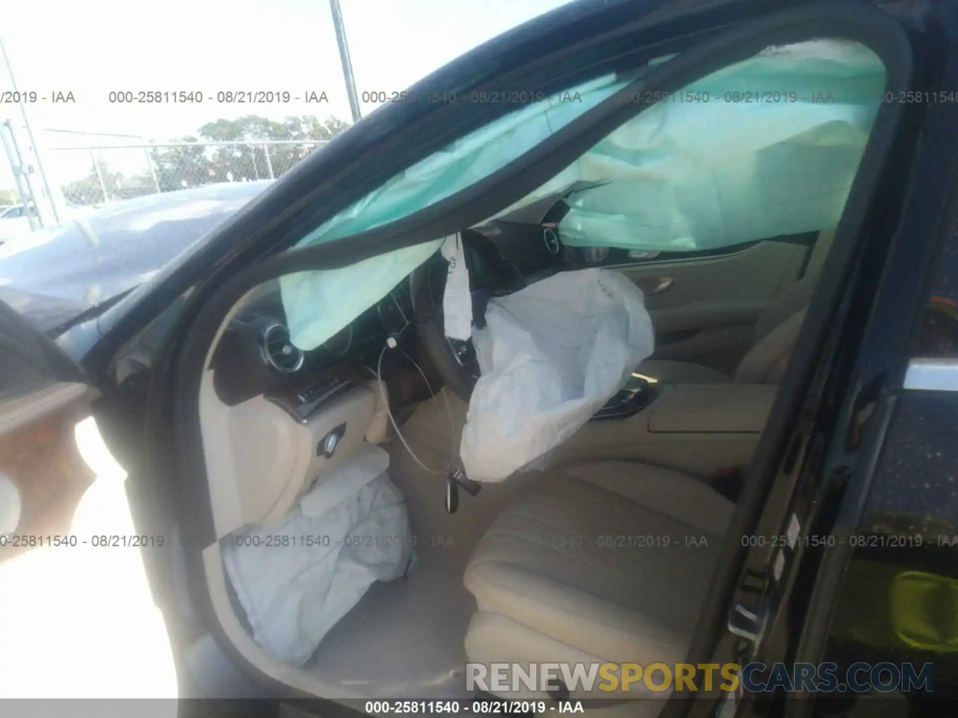 5 Photograph of a damaged car WDDZF6JB5KA508704 MERCEDES-BENZ E 2019