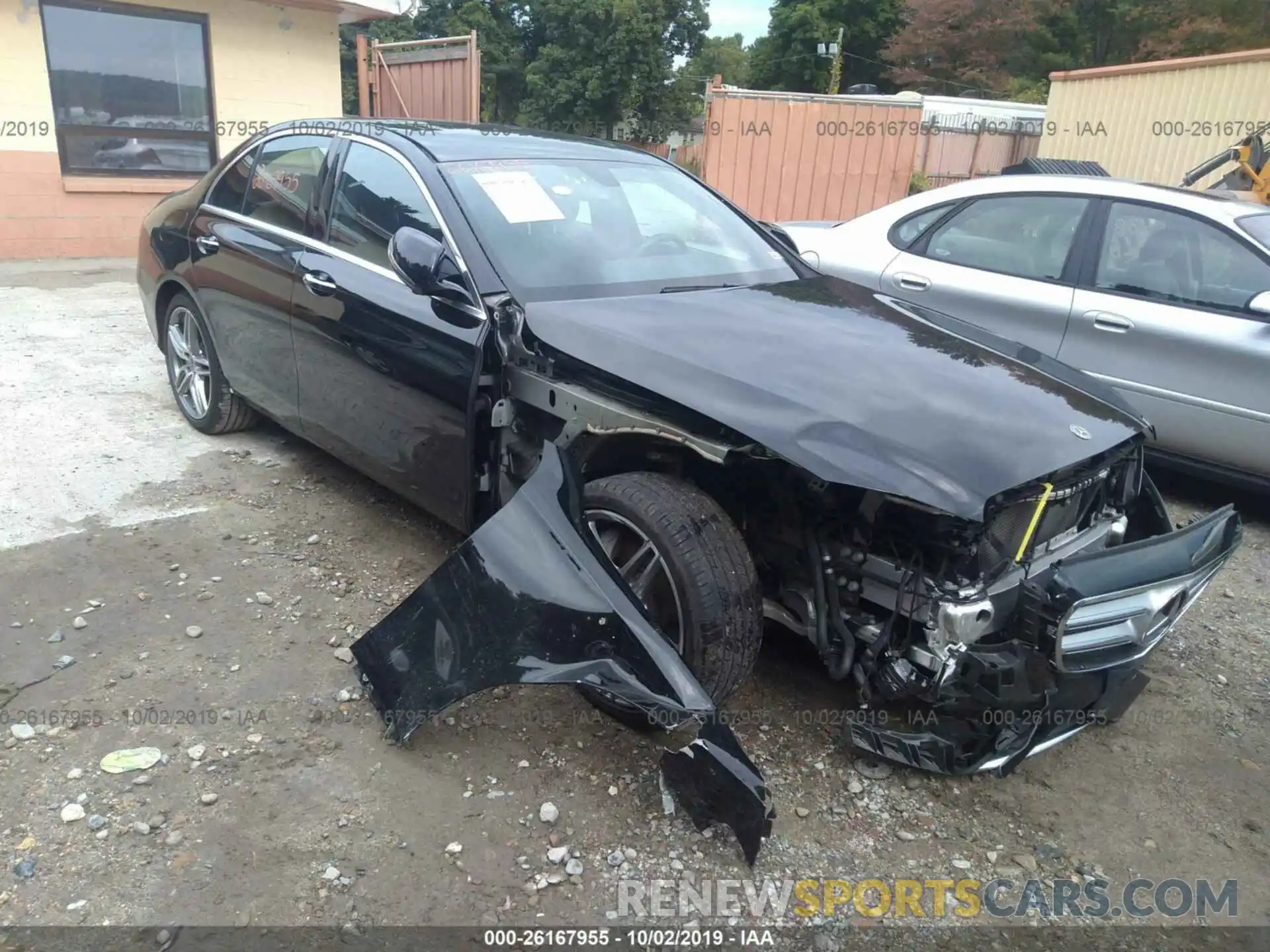 1 Photograph of a damaged car WDDZF6JB8KA514920 MERCEDES-BENZ E 2019