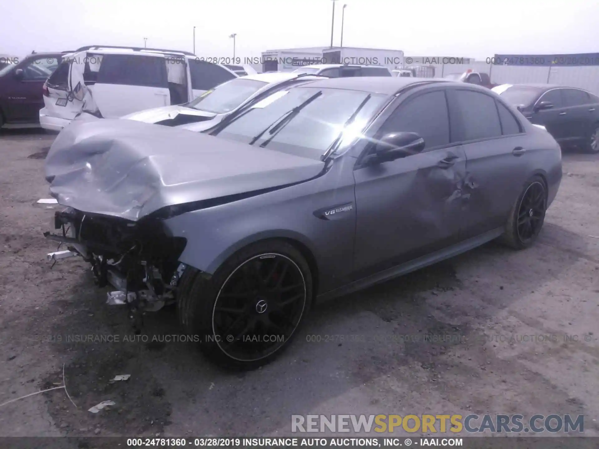 2 Photograph of a damaged car WDDZF8KB0KA501864 MERCEDES-BENZ E 2019