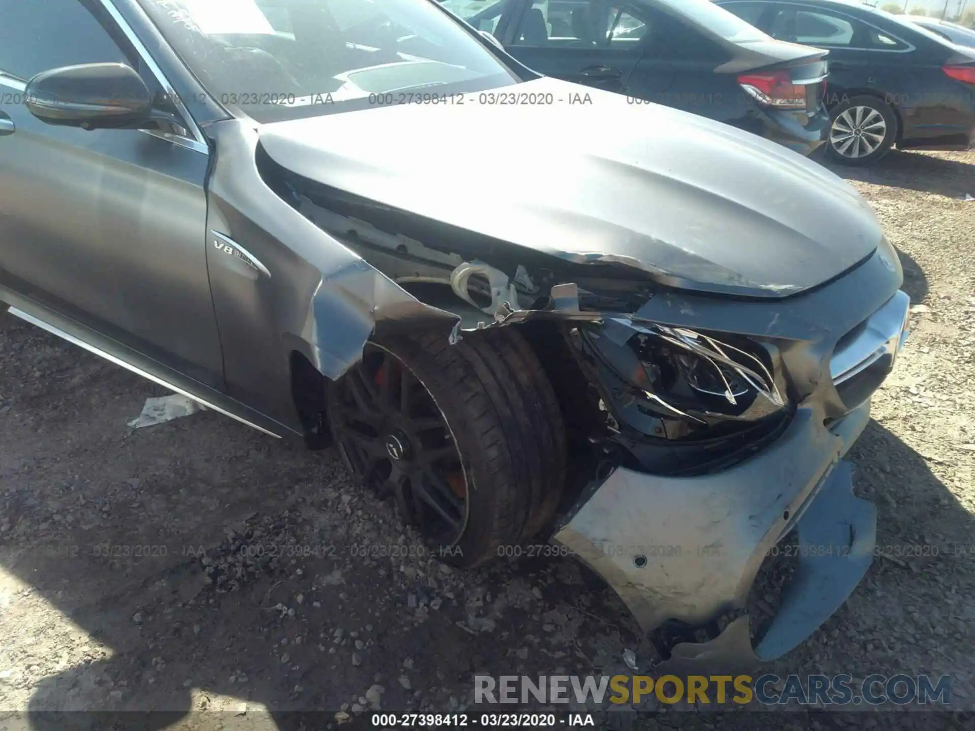 6 Photograph of a damaged car WDDZF8KB0KA509642 MERCEDES-BENZ E 2019