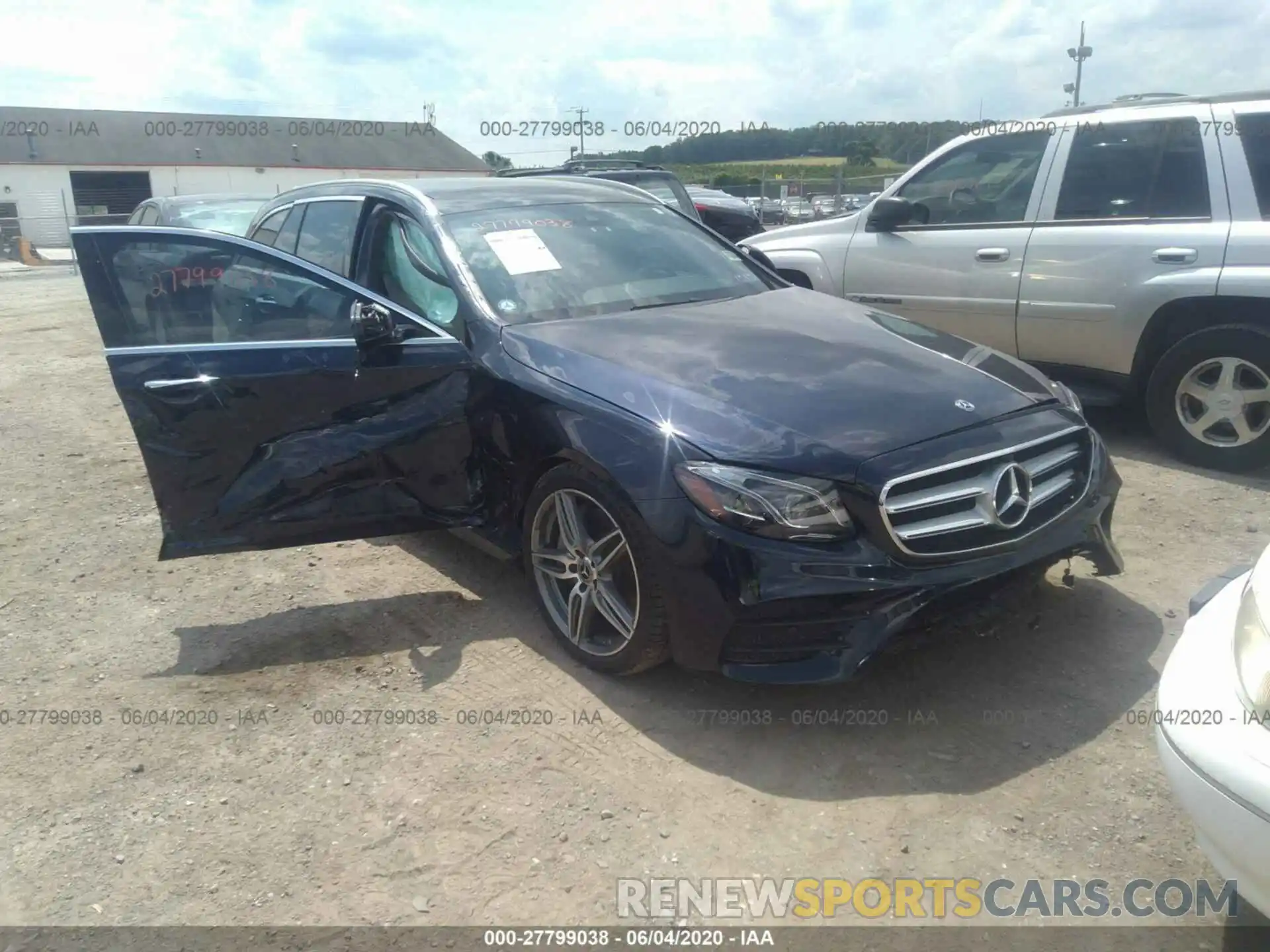 1 Photograph of a damaged car WDDZH6JB0KA507471 MERCEDES-BENZ E 2019