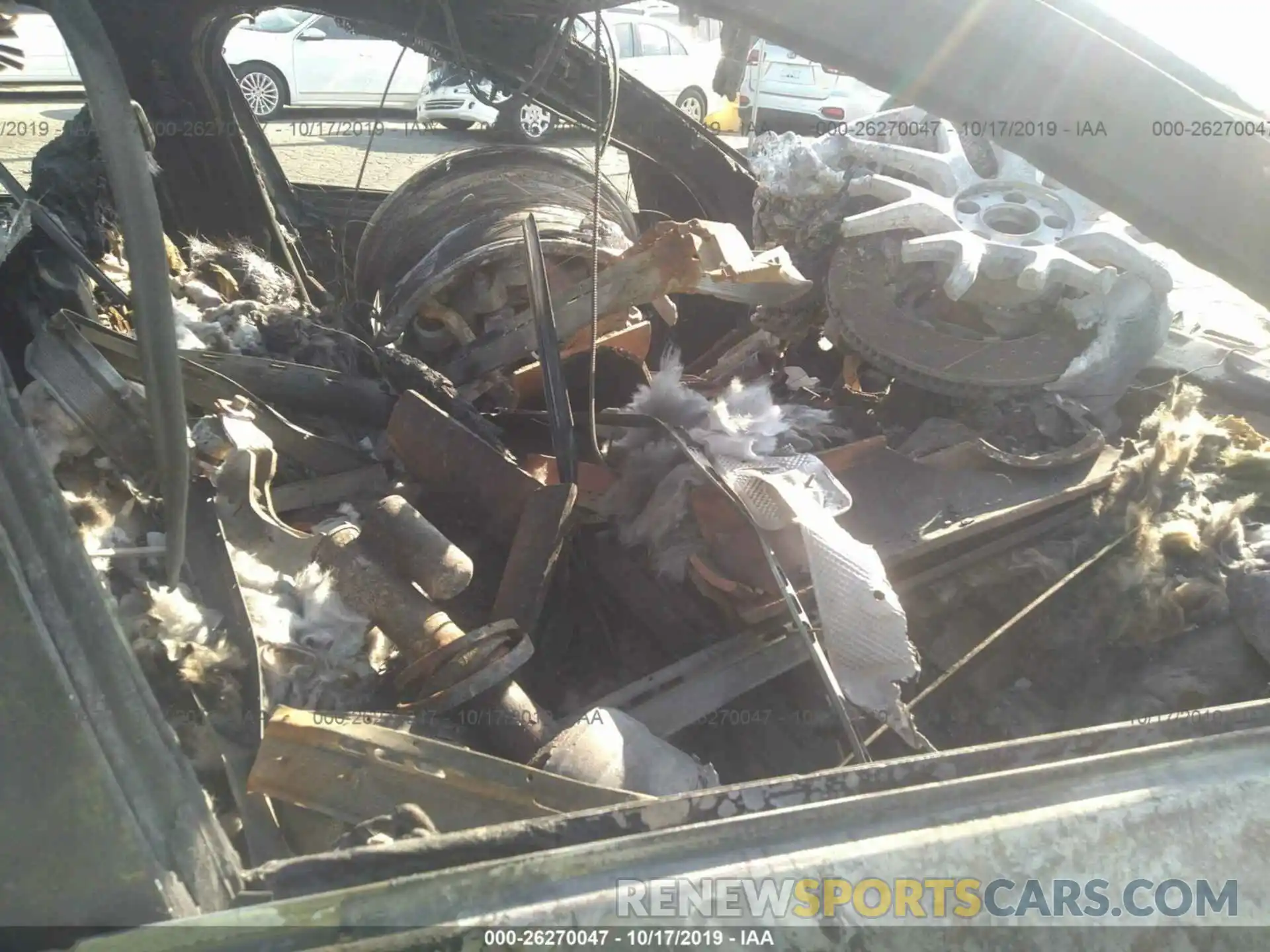 5 Photograph of a damaged car WDDZH8KB2KA686848 MERCEDES-BENZ E 2019