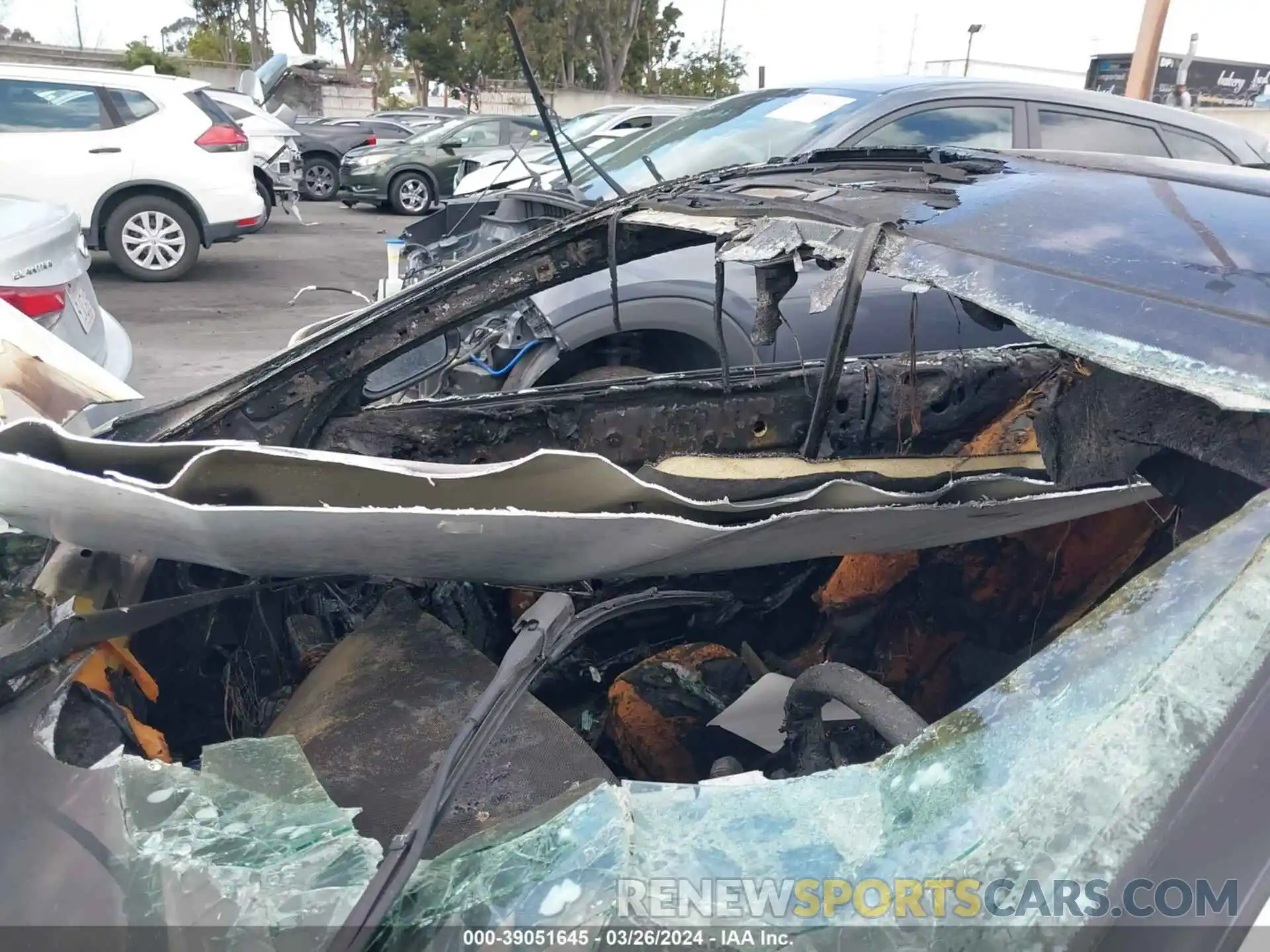 11 Photograph of a damaged car W1K1J6HB2LF134025 MERCEDES-BENZ E 2020