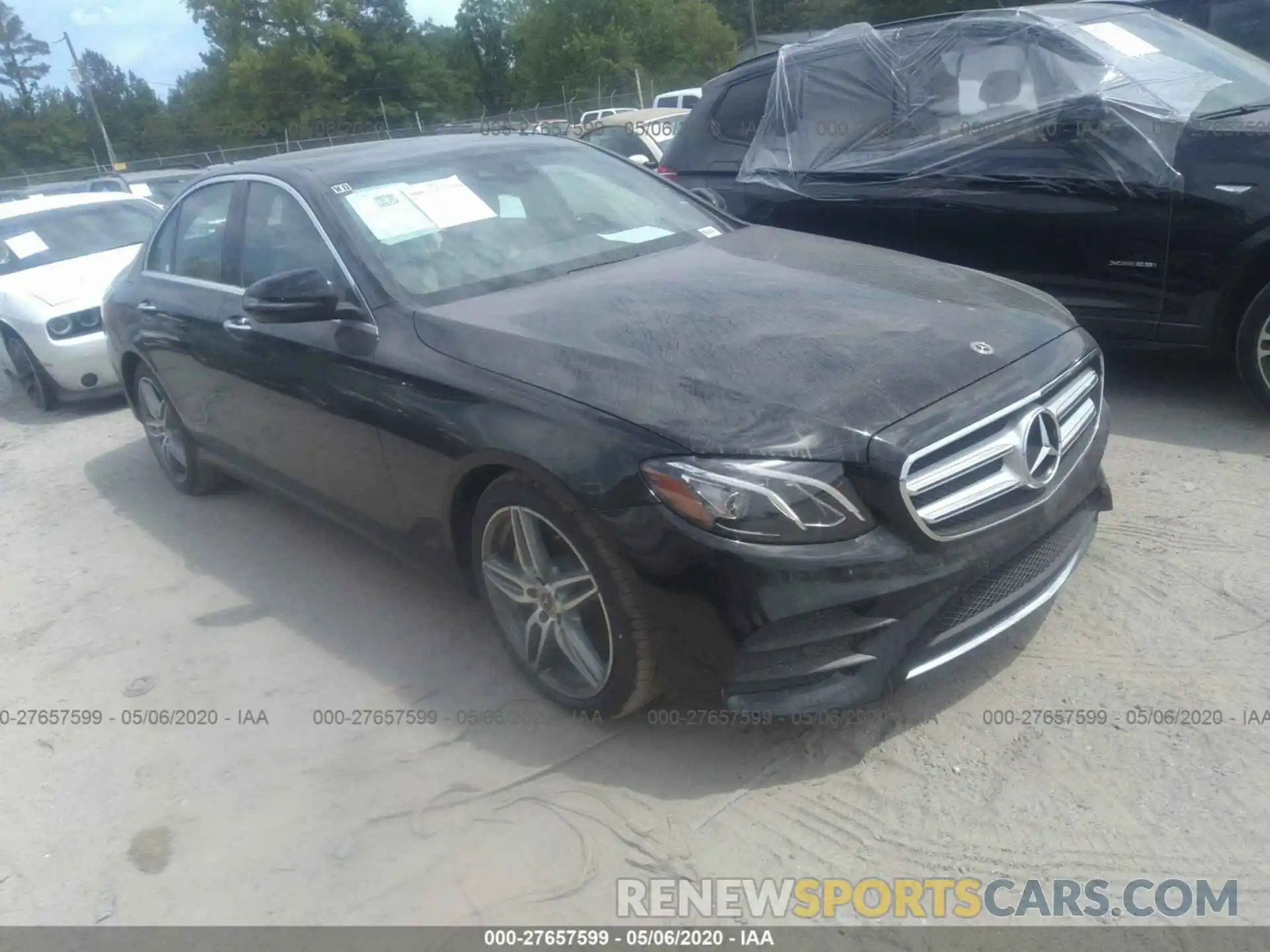 1 Photograph of a damaged car WDDZF8DB2LA713504 MERCEDES-BENZ E 2020