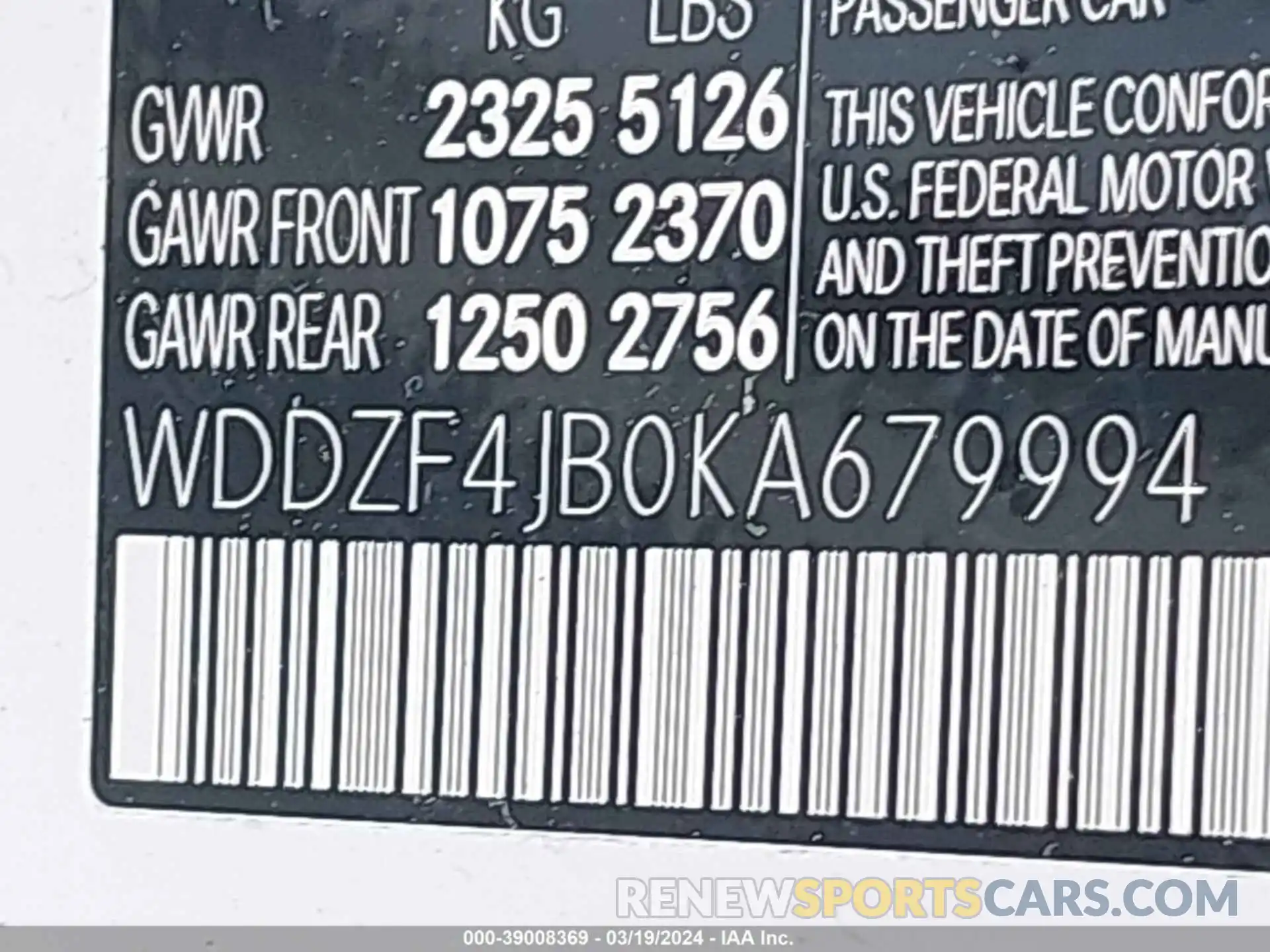 9 Photograph of a damaged car WDDZF4JB0KA679994 MERCEDES-BENZ E 300 2019