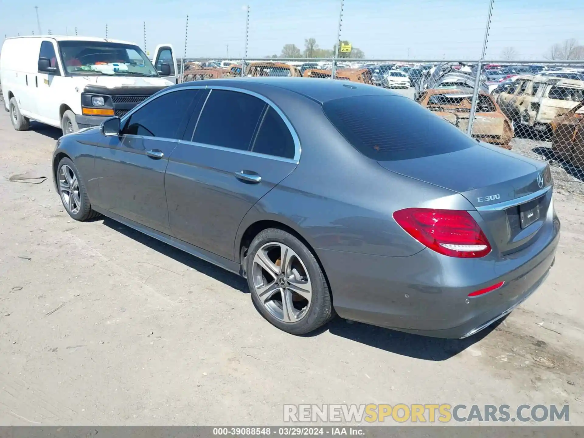 3 Photograph of a damaged car WDDZF4JB1KA647376 MERCEDES-BENZ E 300 2019