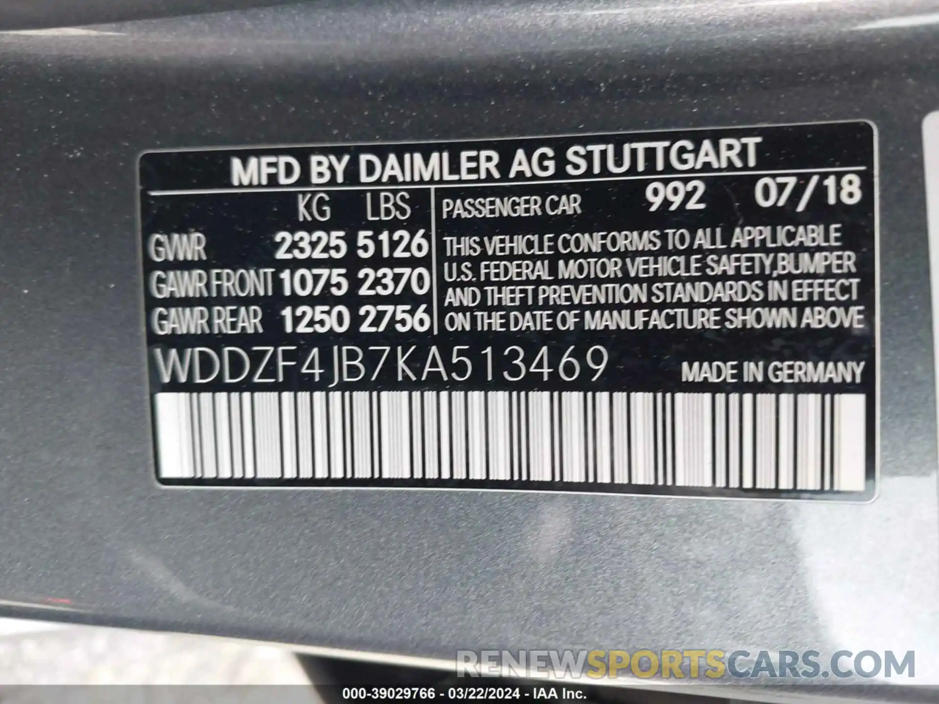 9 Photograph of a damaged car WDDZF4JB7KA513469 MERCEDES-BENZ E 300 2019