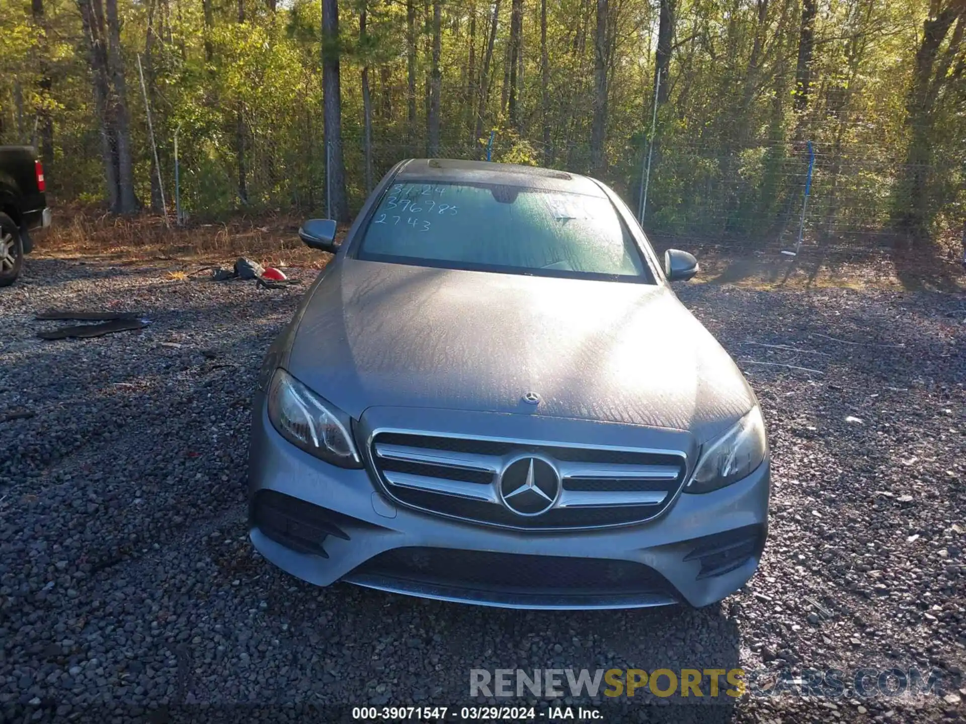 12 Photograph of a damaged car W1KZF8DB0LA812743 MERCEDES-BENZ E 350 2020