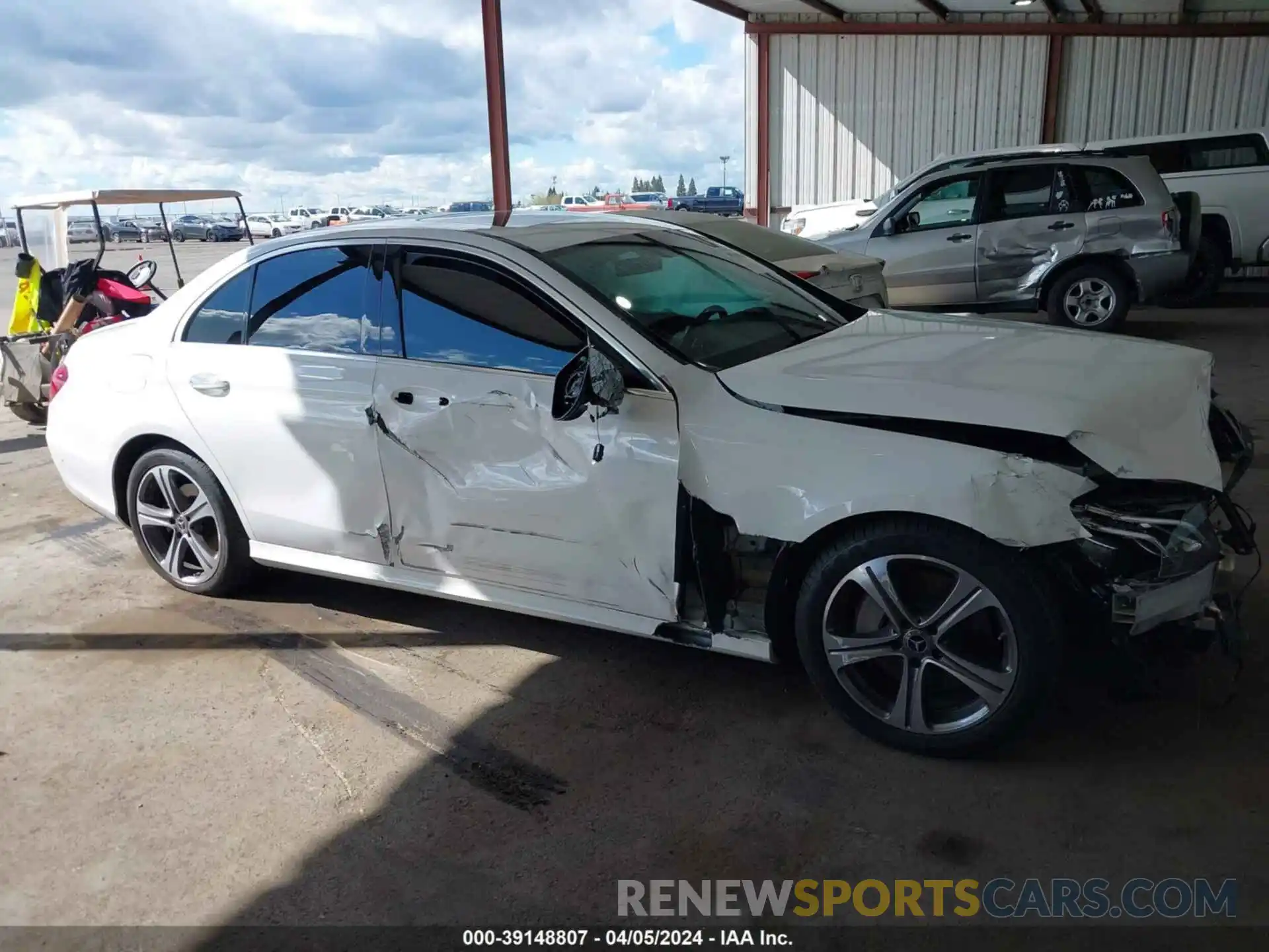 13 Photograph of a damaged car WDDZF8DB9LA747522 MERCEDES-BENZ E 350 2020