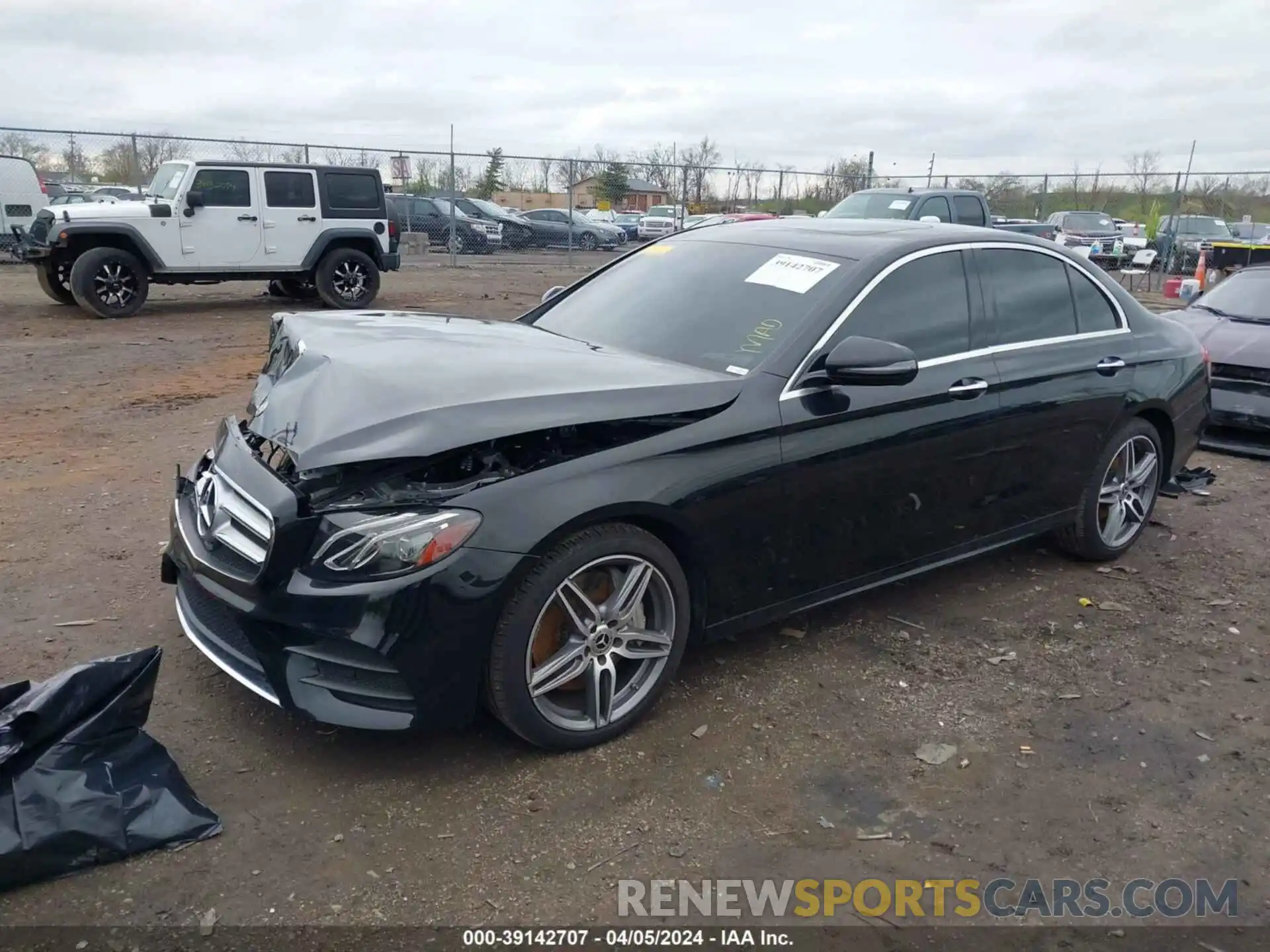 2 Photograph of a damaged car WDDZF8EB4LA730013 MERCEDES-BENZ E 350 2020