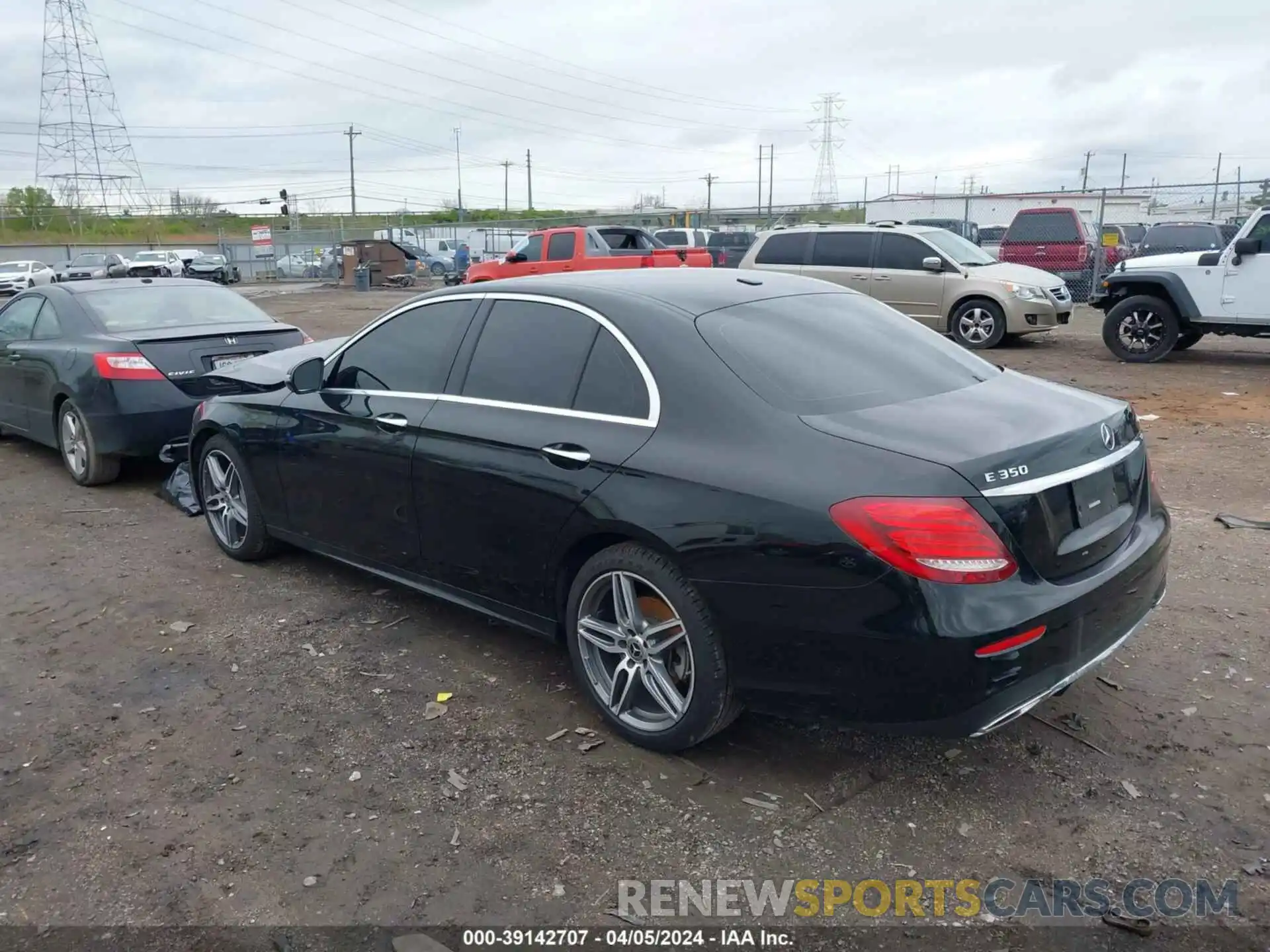 3 Photograph of a damaged car WDDZF8EB4LA730013 MERCEDES-BENZ E 350 2020