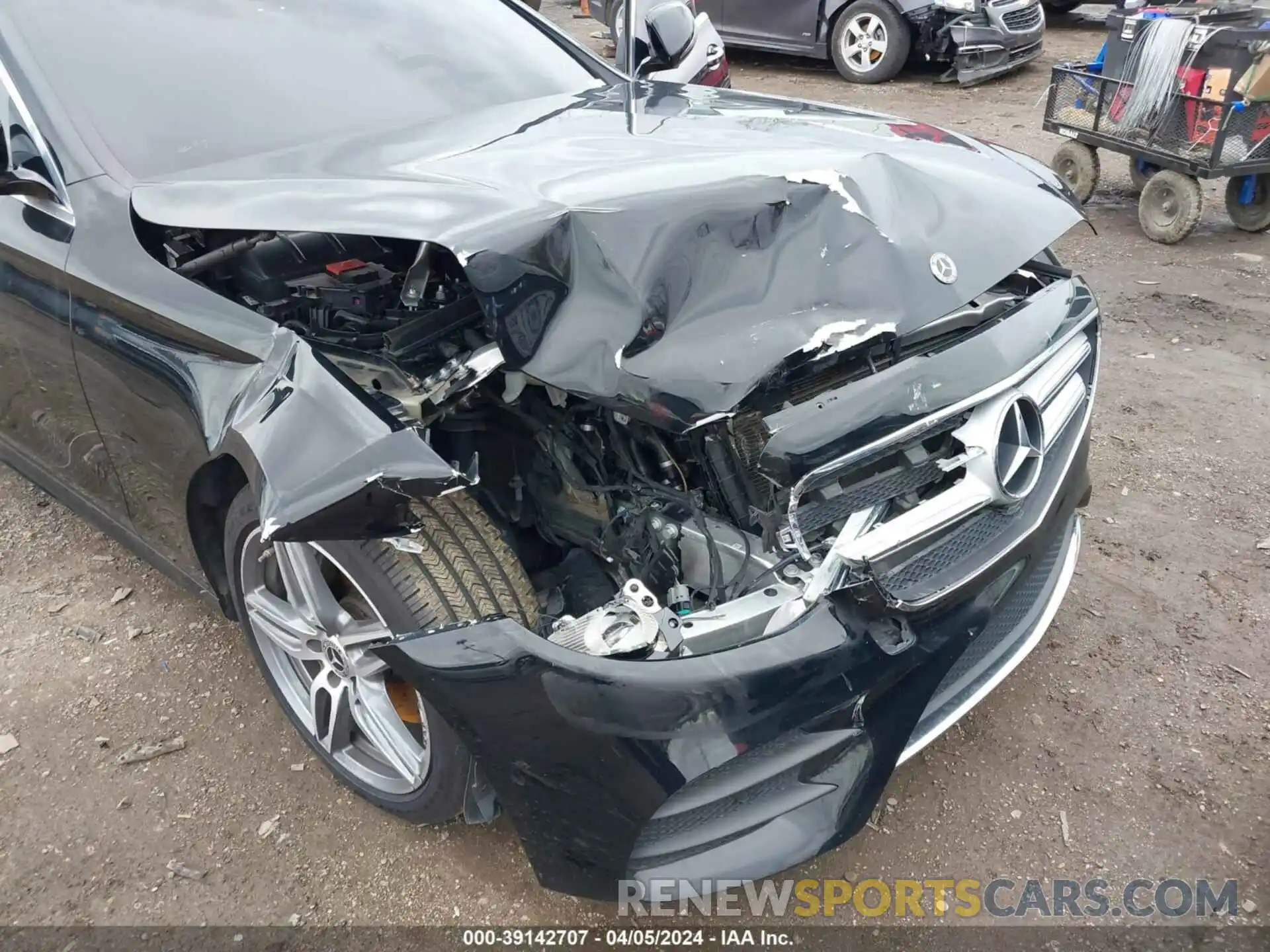 6 Photograph of a damaged car WDDZF8EB4LA730013 MERCEDES-BENZ E 350 2020