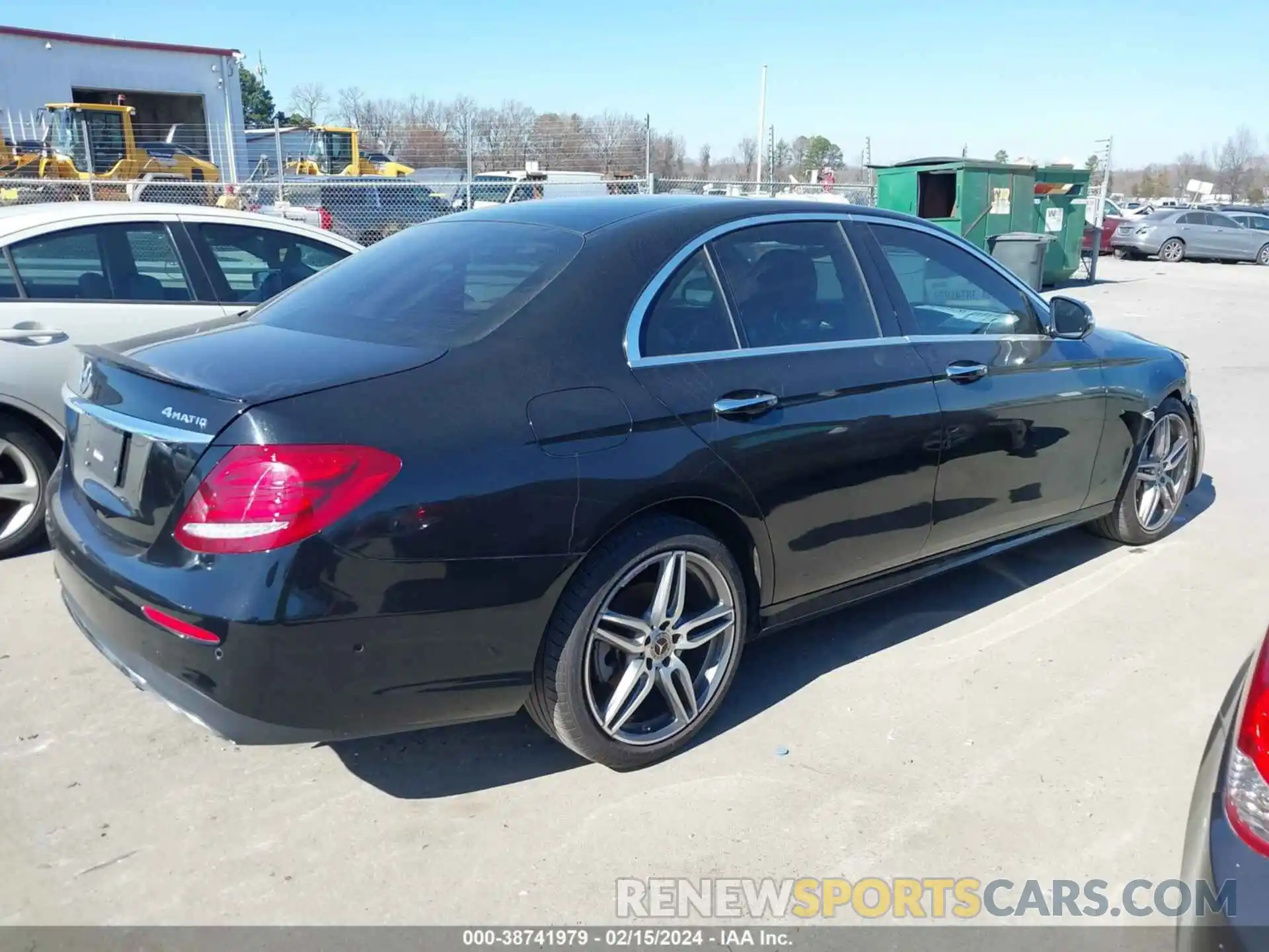 4 Photograph of a damaged car WDDZF8EB6LA711706 MERCEDES-BENZ E 350 2020