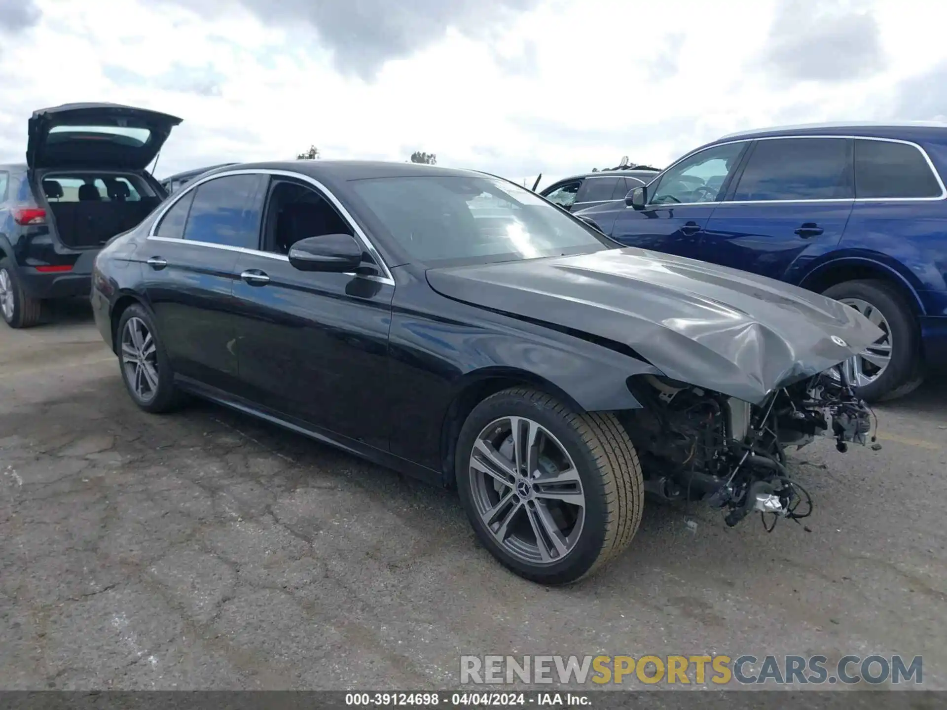 1 Photograph of a damaged car W1KZF8DB0MA995398 MERCEDES-BENZ E 350 2021