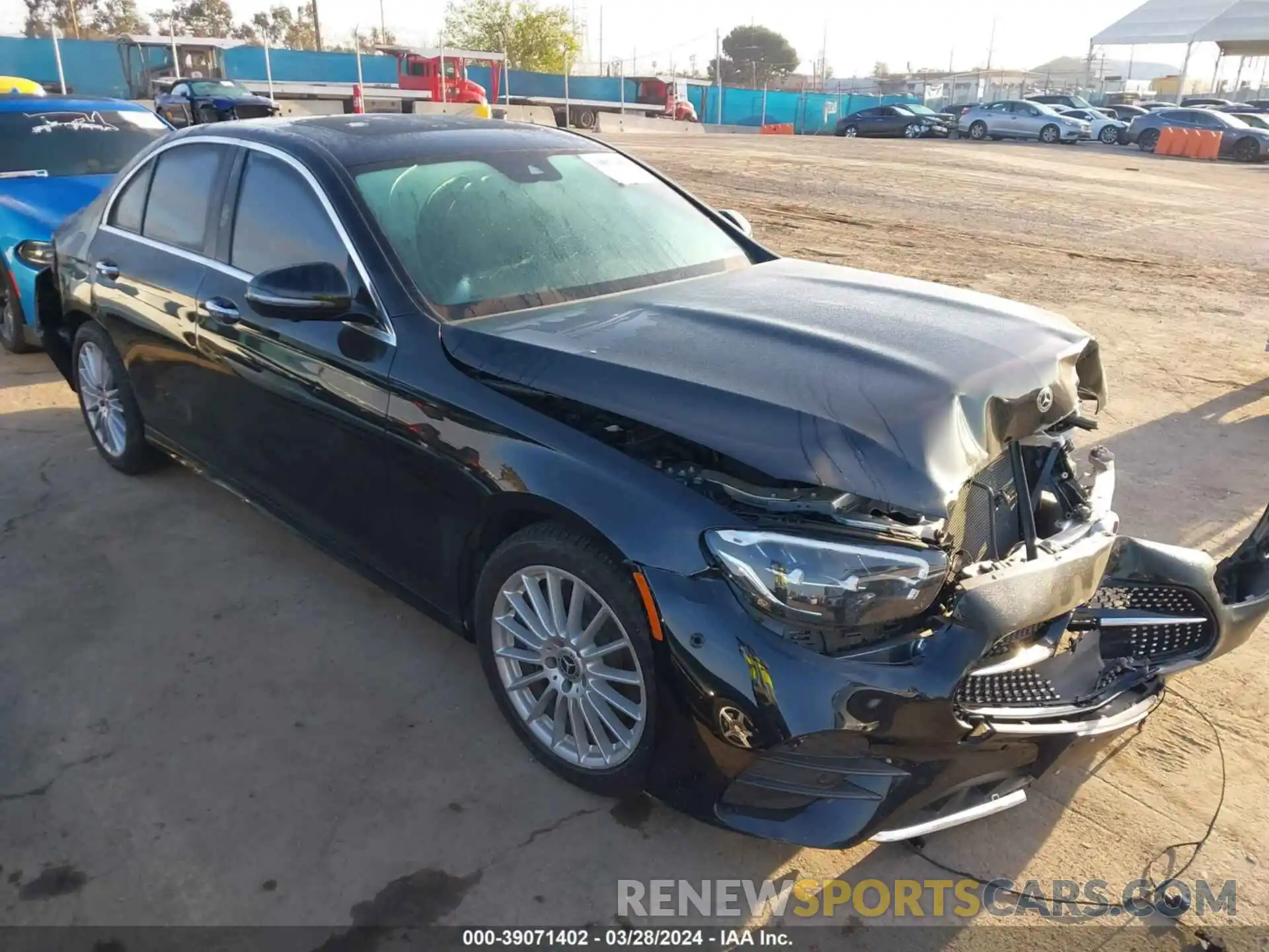 1 Photograph of a damaged car W1KZF8DB9NB054687 MERCEDES-BENZ E 350 2022