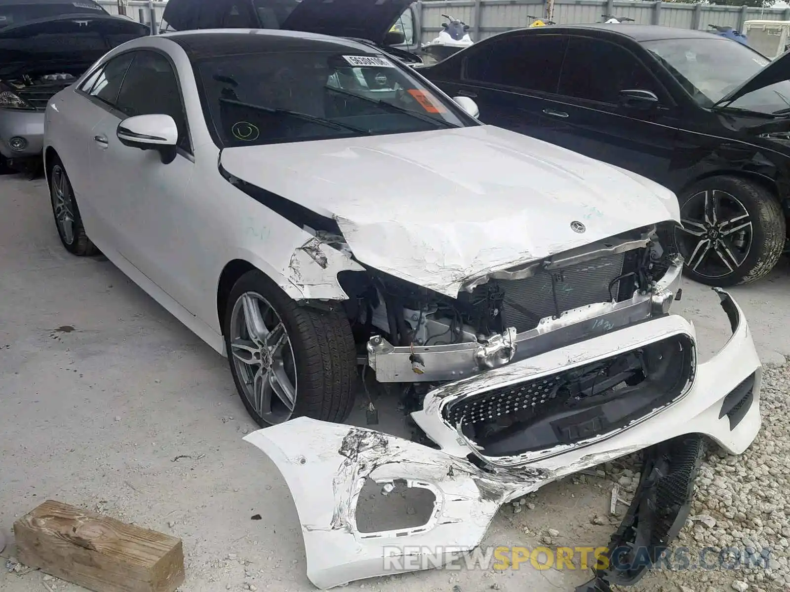 1 Photograph of a damaged car WDD1J6HB0KF086930 MERCEDES-BENZ E 450 2019