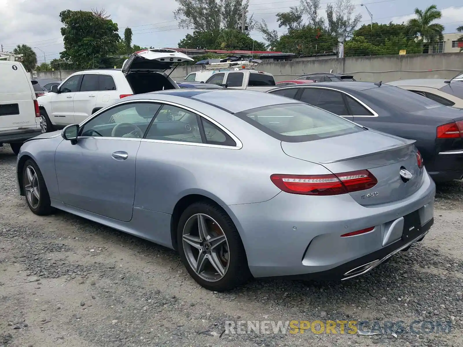 3 Photograph of a damaged car WDD1J6HB2KF079073 MERCEDES-BENZ E 450 2019