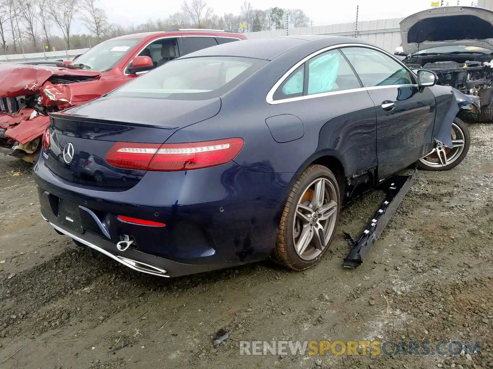 4 Photograph of a damaged car WDD1J6HB6KF091226 MERCEDES-BENZ E 450 2019