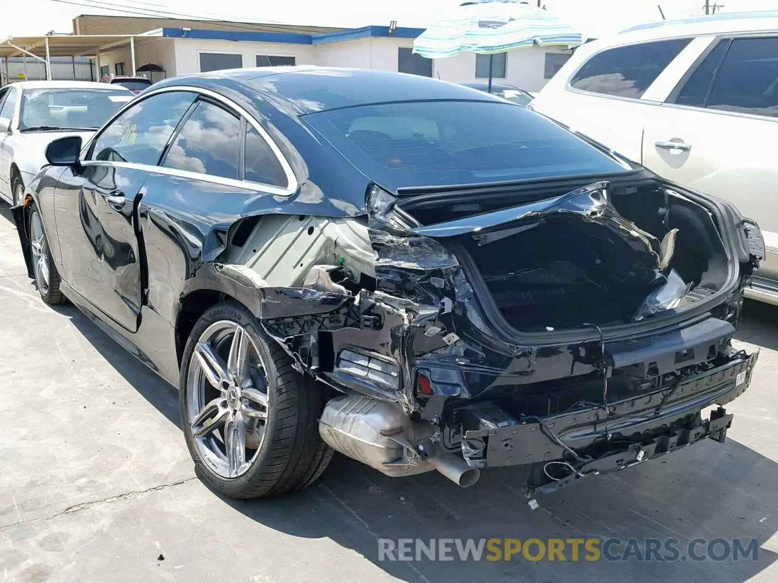 3 Photograph of a damaged car WDD1J6HBXKF092332 MERCEDES-BENZ E 450 2019