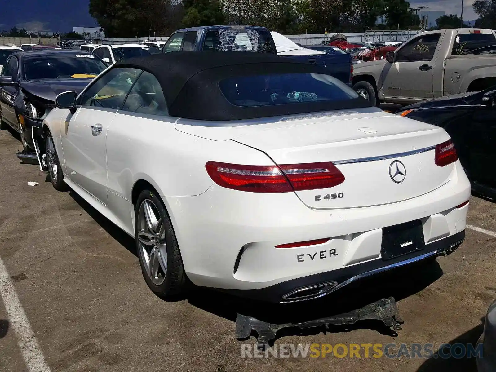 3 Photograph of a damaged car WDD1K6HB9KF082968 MERCEDES-BENZ E 450 2019