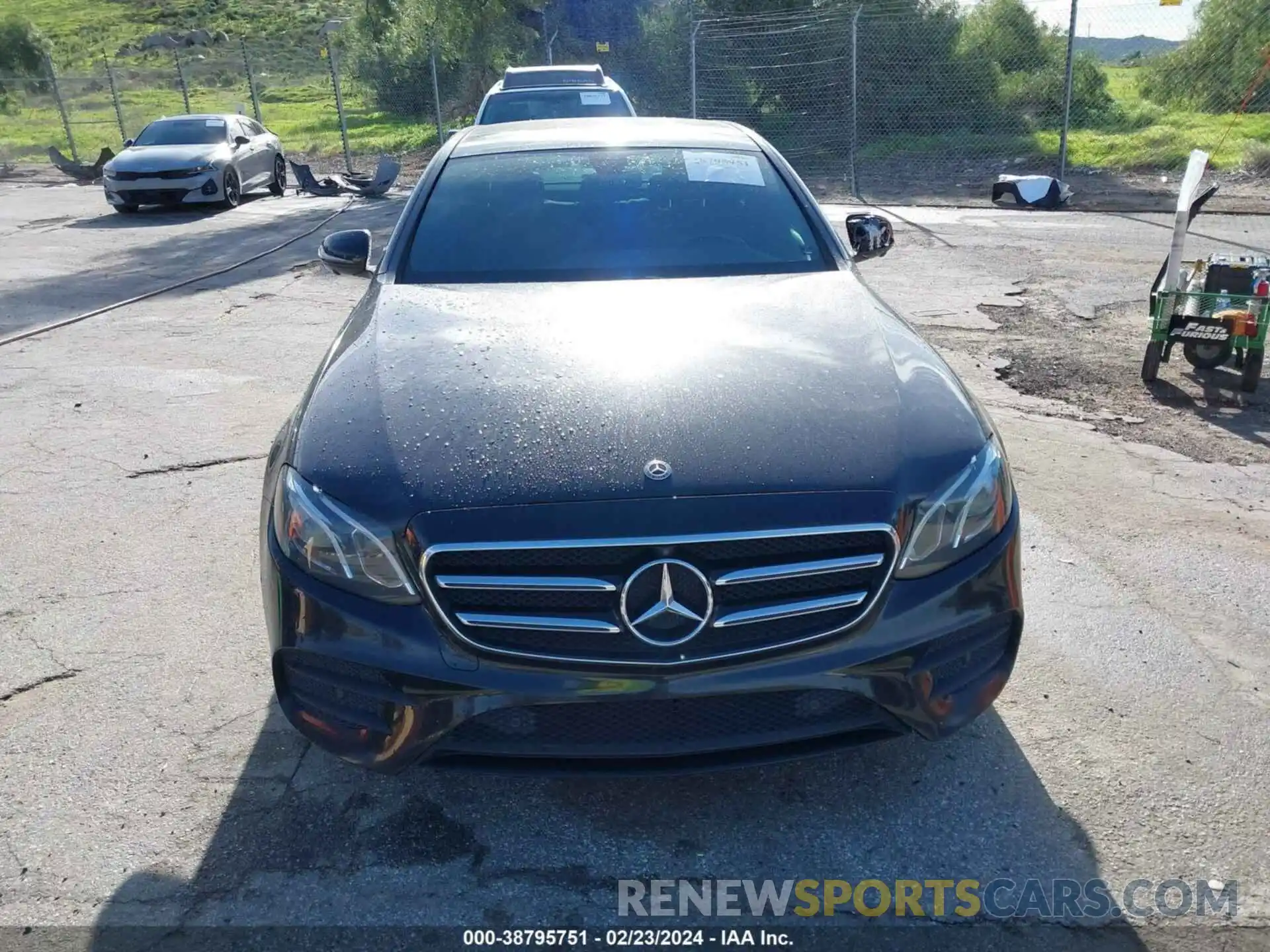 12 Photograph of a damaged car WDDZF6JB3KA498450 MERCEDES-BENZ E 450 2019