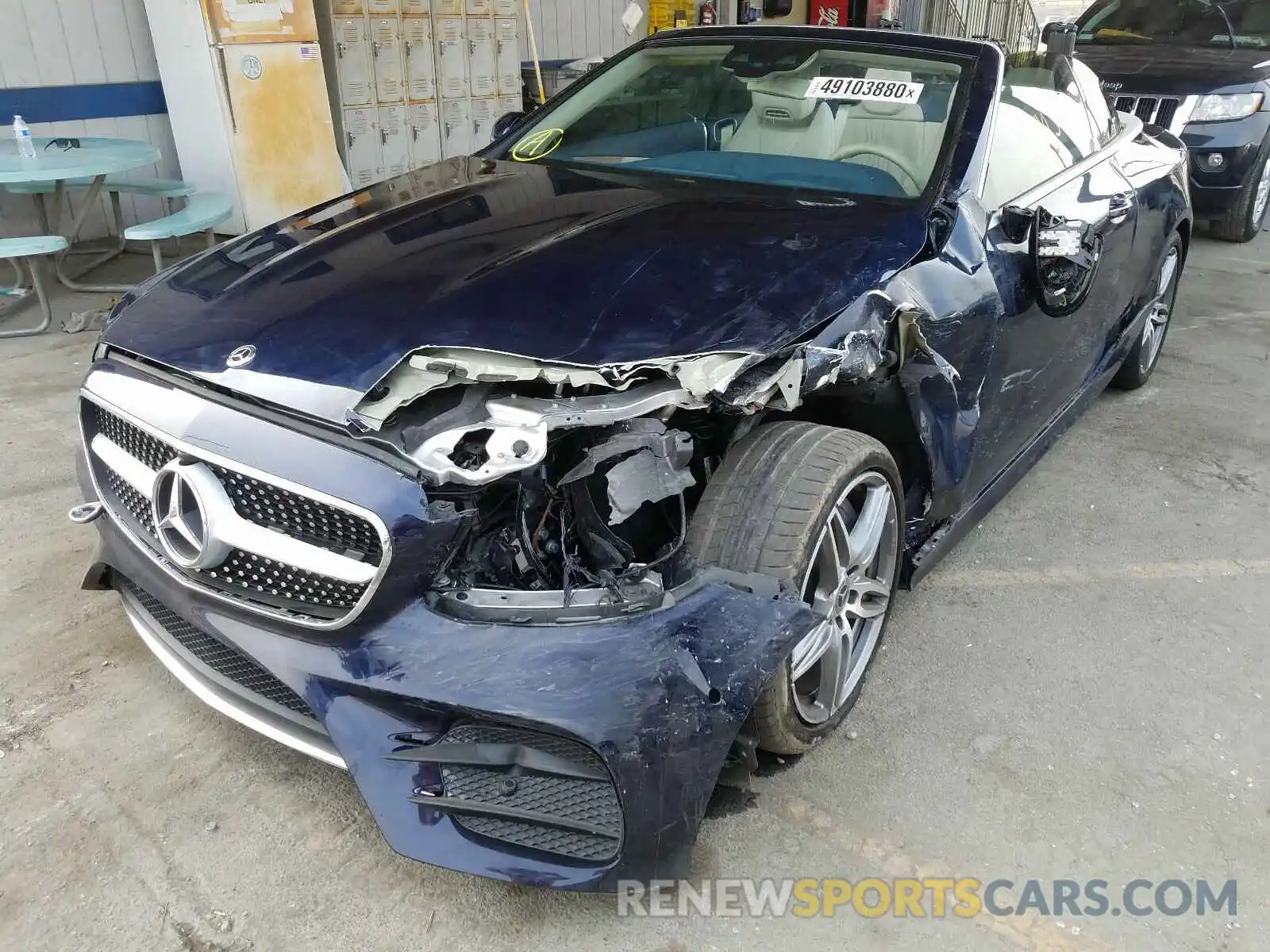 2 Photograph of a damaged car WDD1K6HB4LF118468 MERCEDES-BENZ E 450 2020