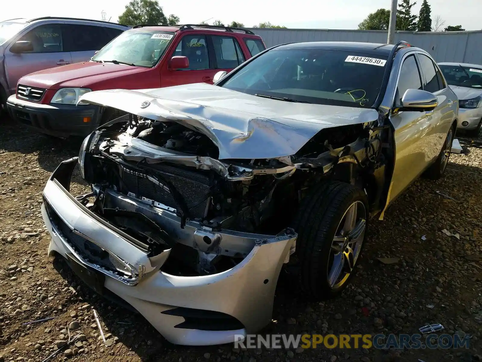 2 Photograph of a damaged car WDDZF6JB5KA514907 MERCEDES-BENZ E 450 4MAT 2019