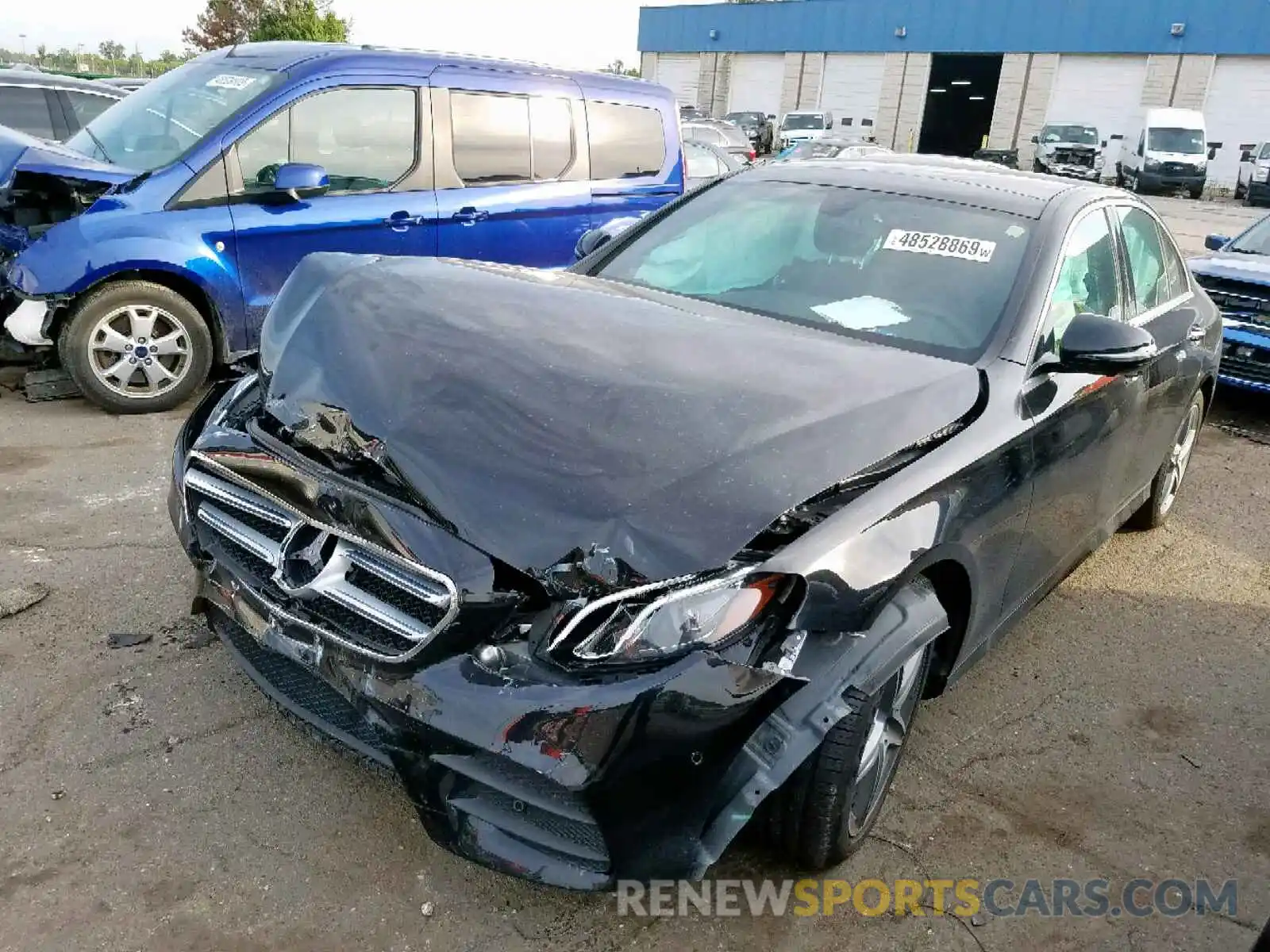 2 Photograph of a damaged car WDDZF6JB6KA547754 MERCEDES-BENZ E 450 4MAT 2019