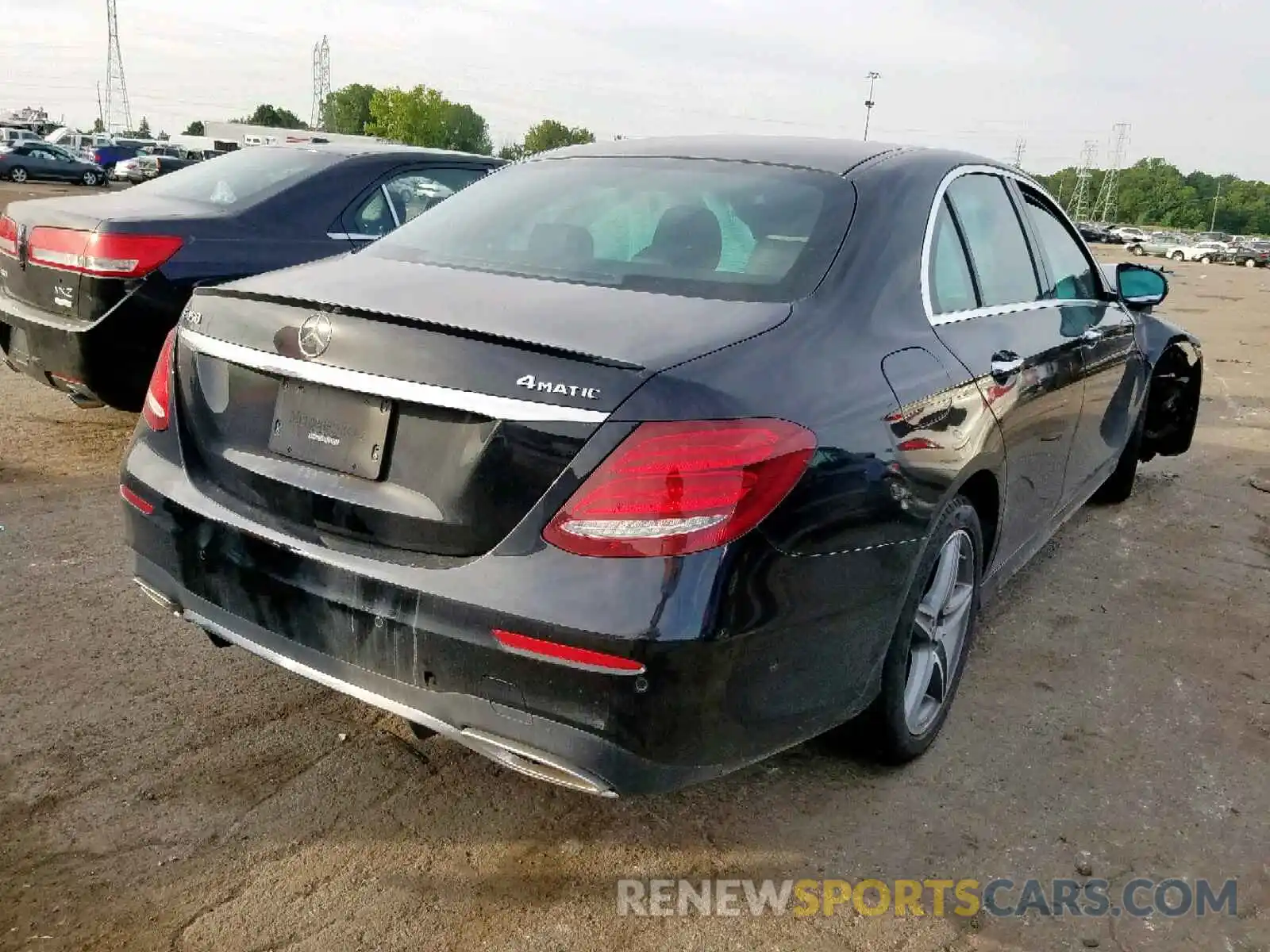 4 Photograph of a damaged car WDDZF6JB6KA547754 MERCEDES-BENZ E 450 4MAT 2019