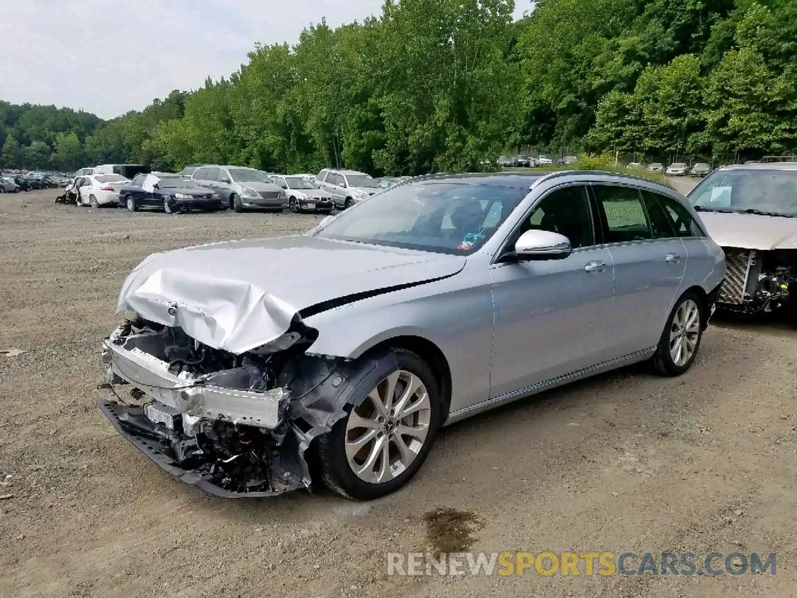 2 Photograph of a damaged car WDDZH6JB6KA564189 MERCEDES-BENZ E 450 4MAT 2019