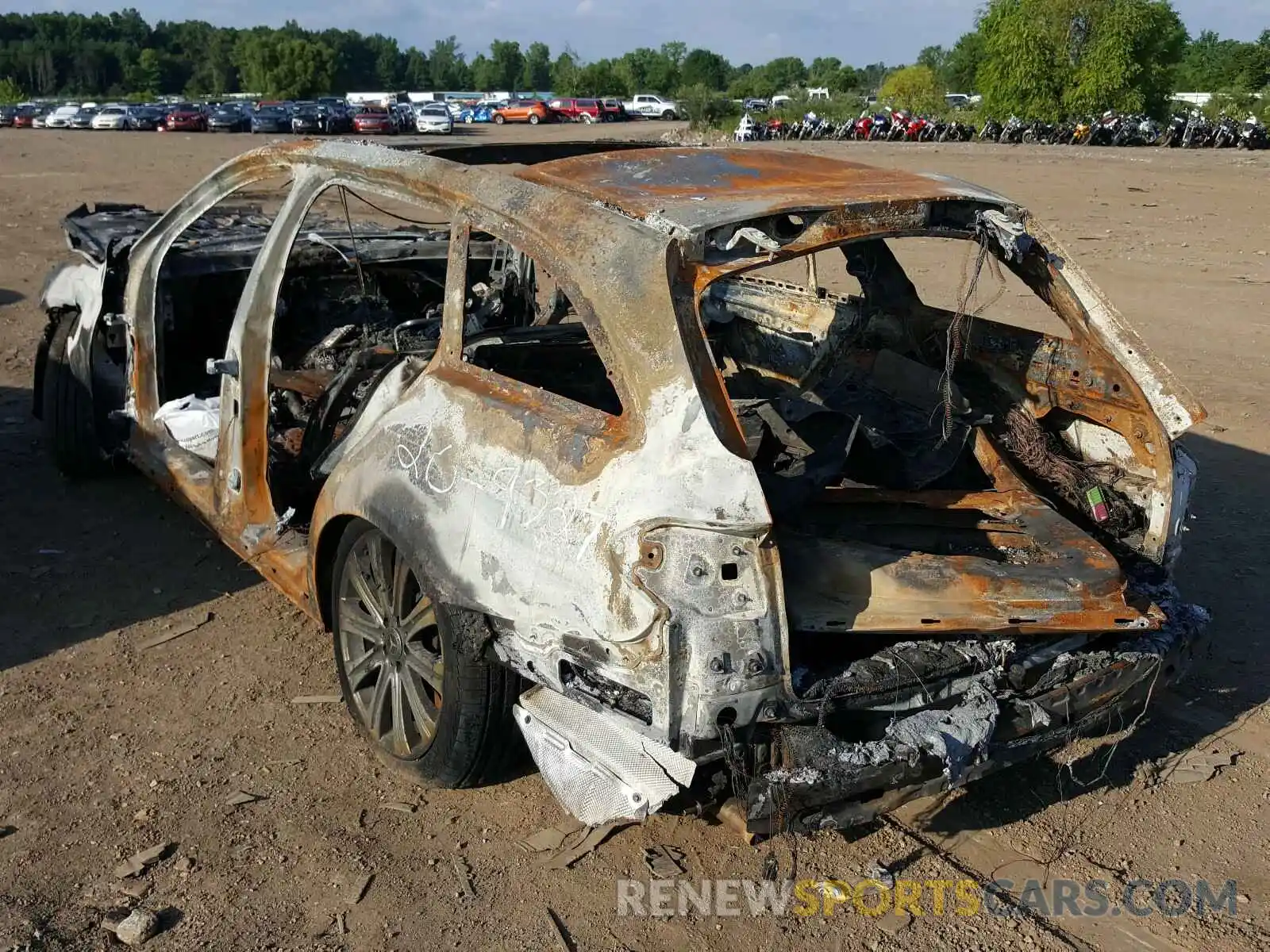 3 Photograph of a damaged car WDDZH6JBXKA517635 MERCEDES-BENZ E 450 4MAT 2019