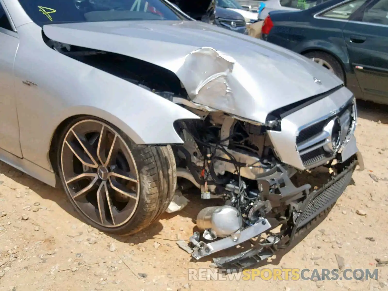 9 Photograph of a damaged car WDD1K6BB5KF092373 MERCEDES-BENZ E AMG 53 2019